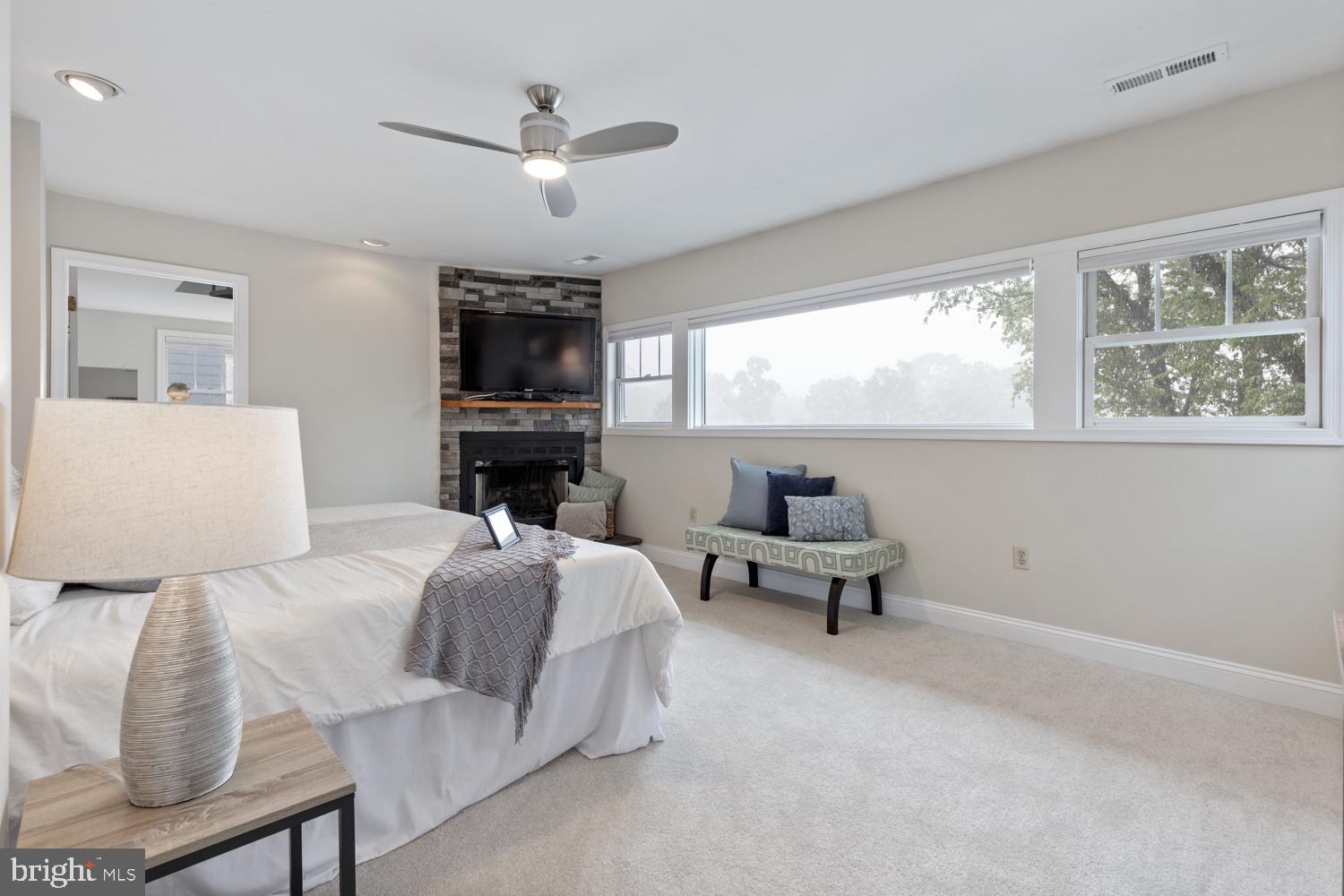 OAK GROVE - Residential