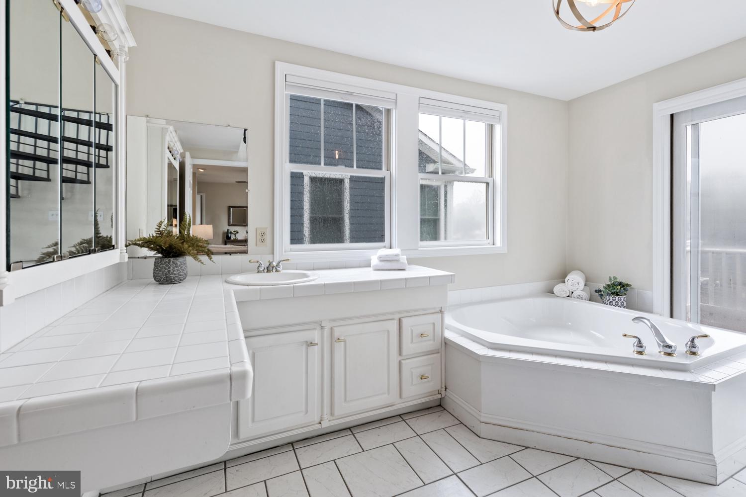 OAK GROVE - Residential