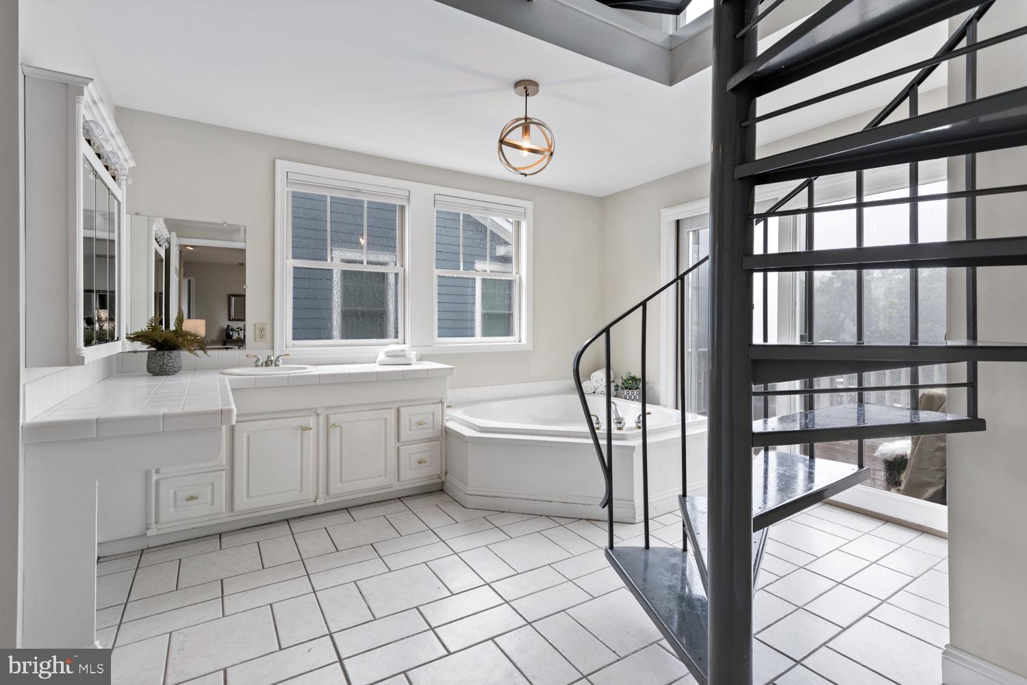 OAK GROVE - Residential