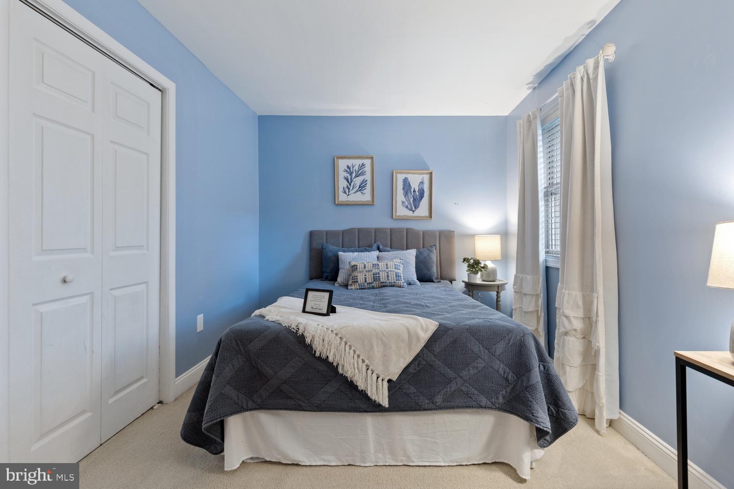 OAK GROVE - Residential