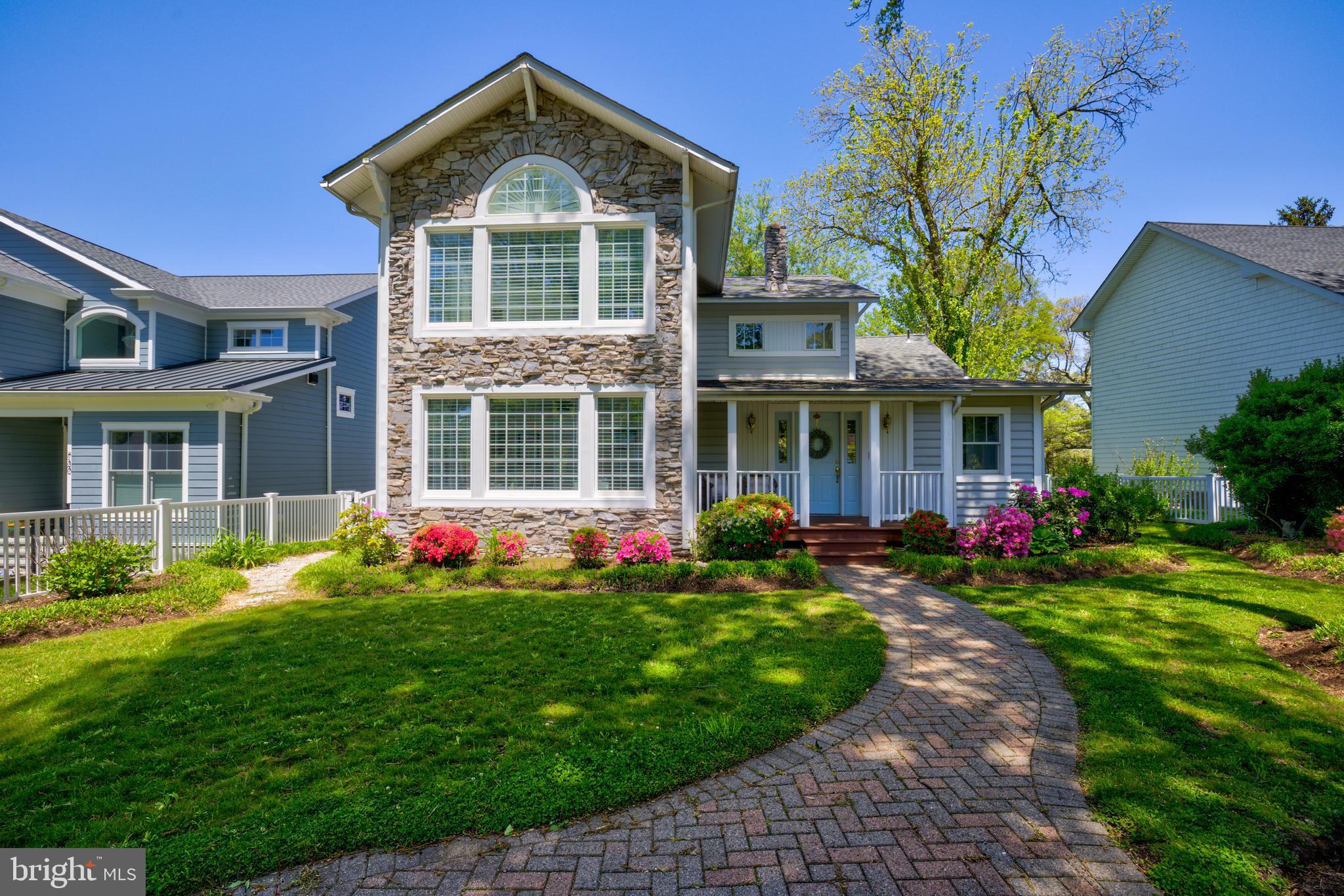 OAK GROVE - Residential