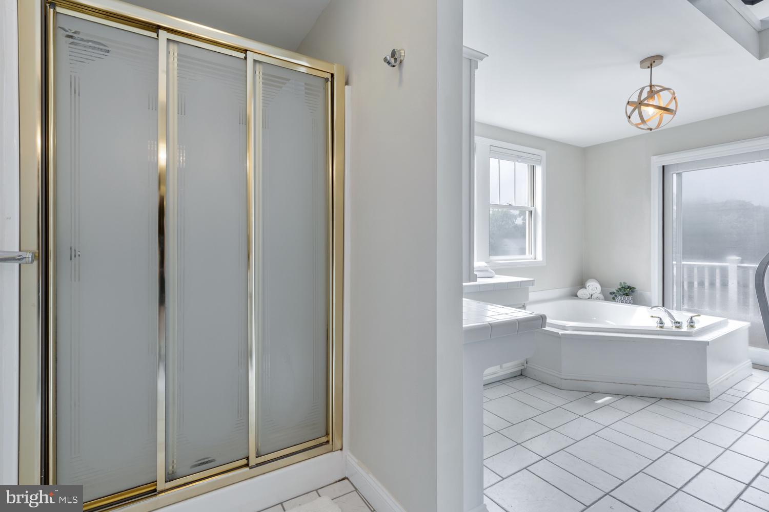 OAK GROVE - Residential