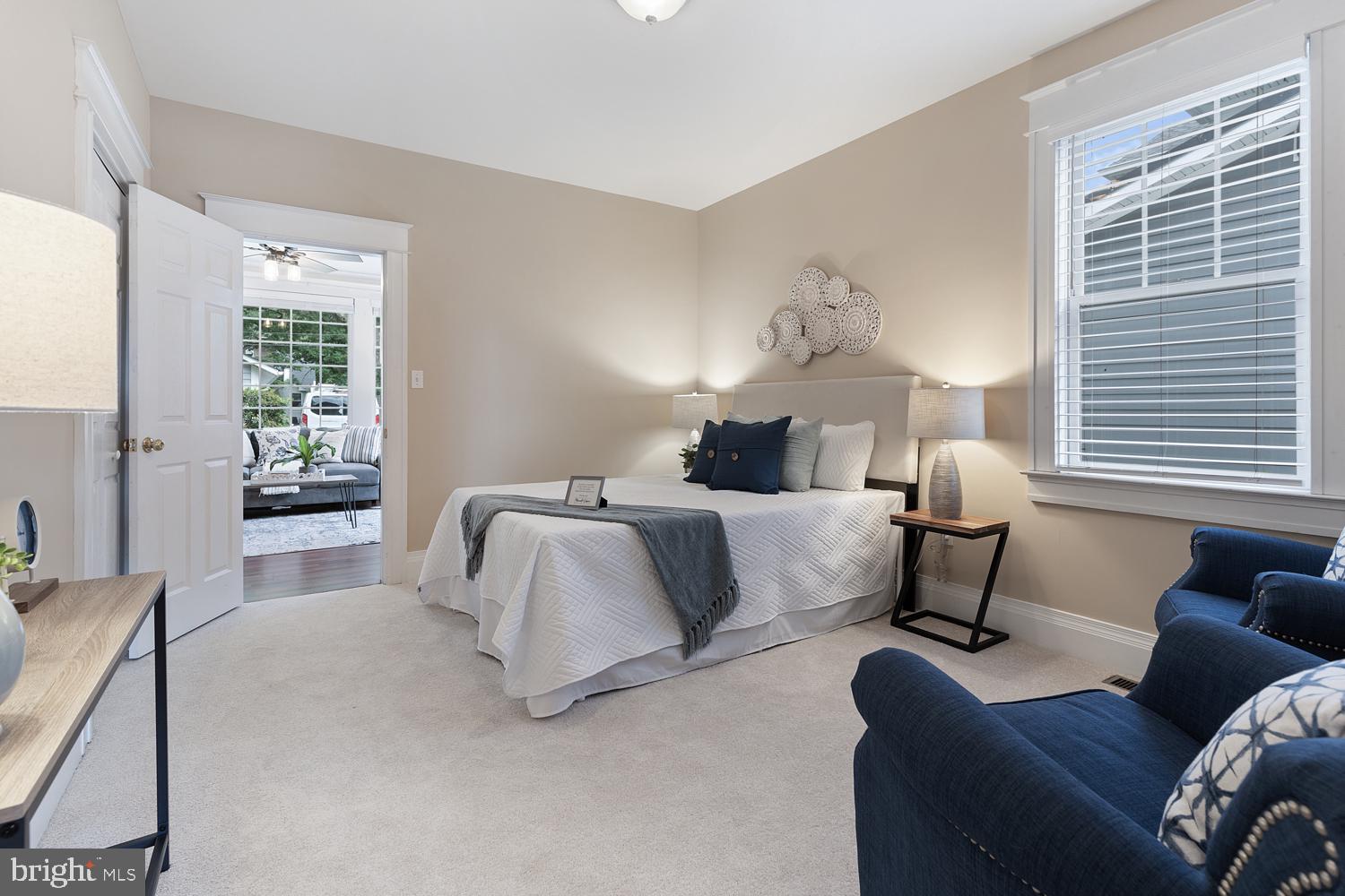 OAK GROVE - Residential