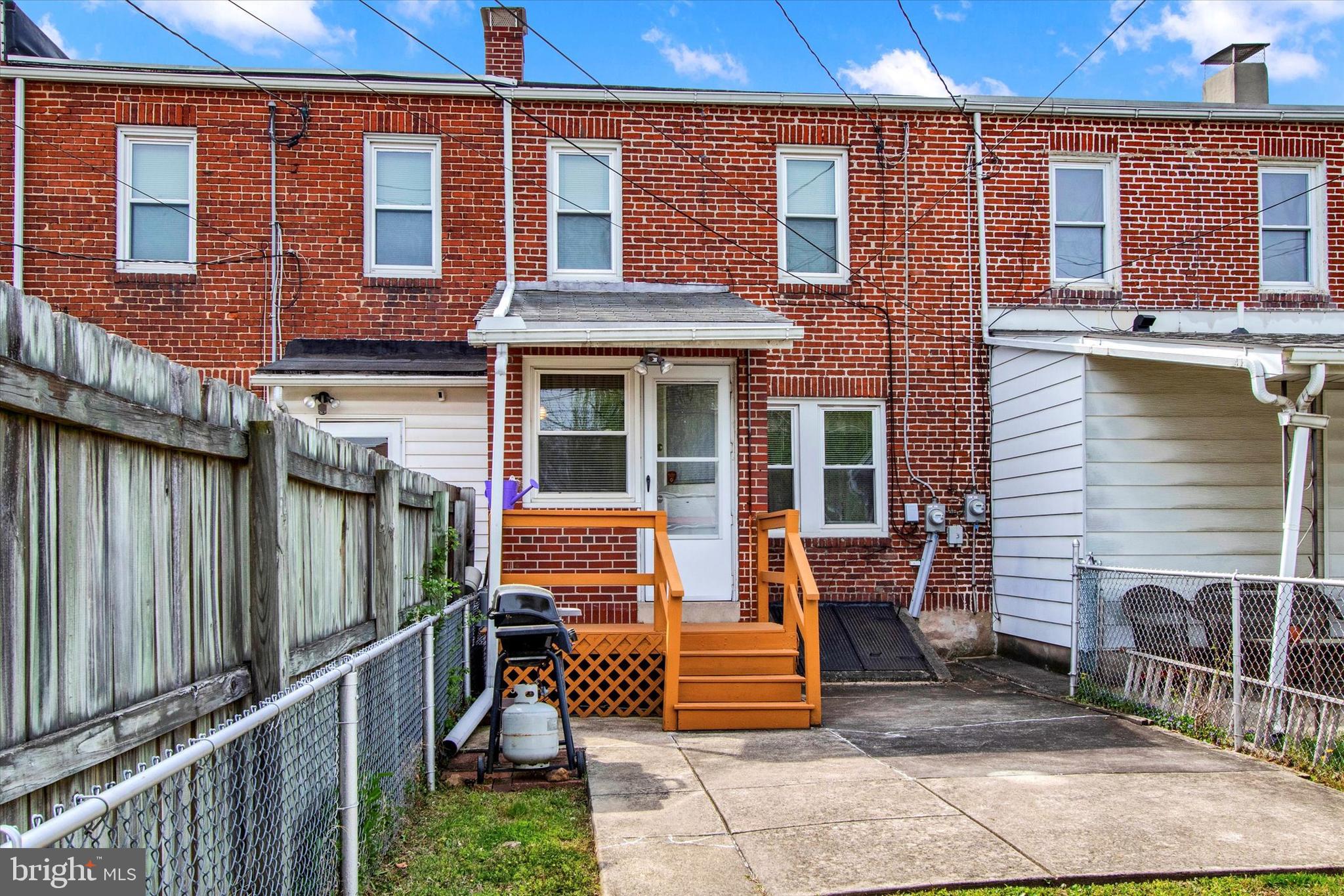 NORTHMONT - Residential