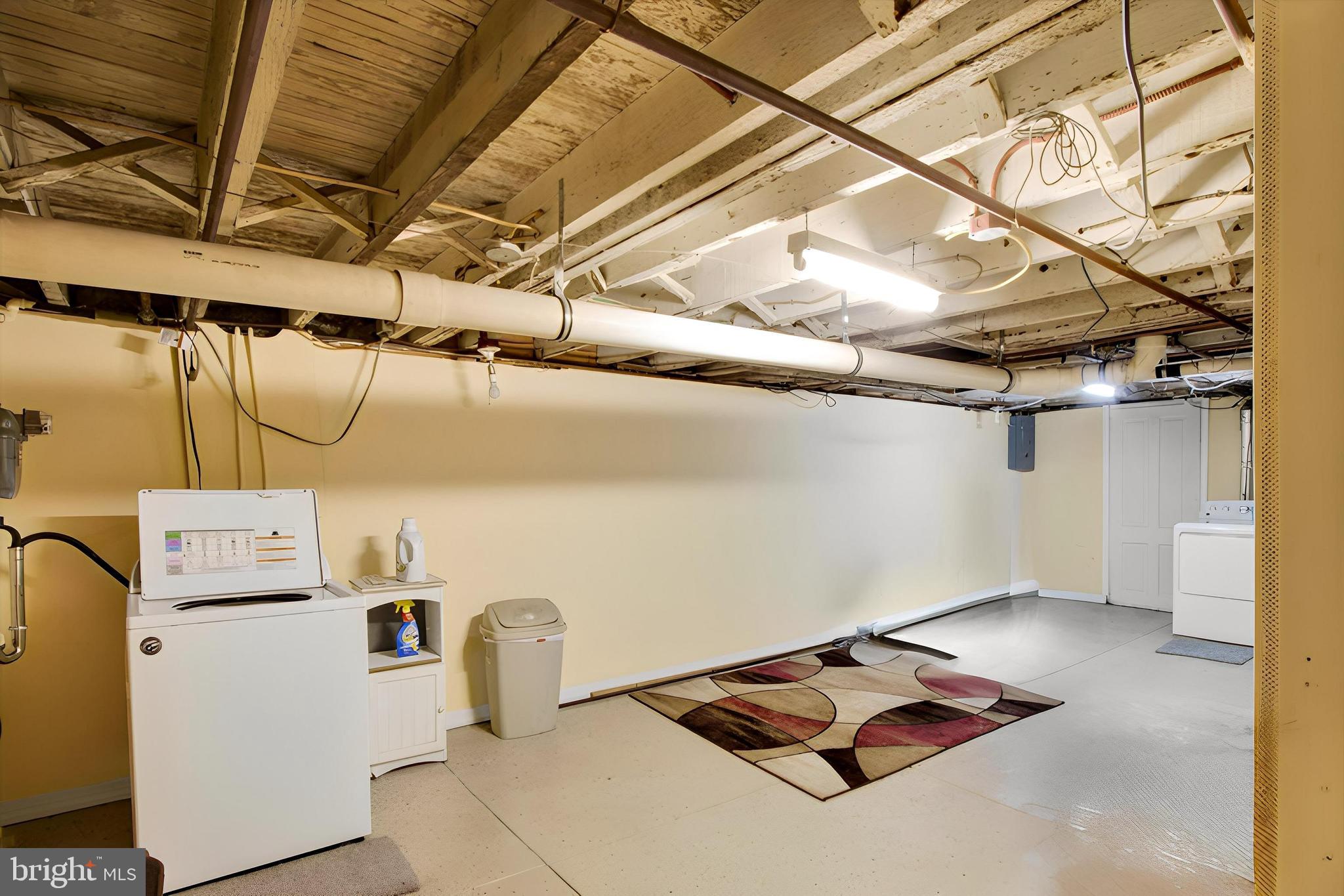 NORTHMONT - Residential