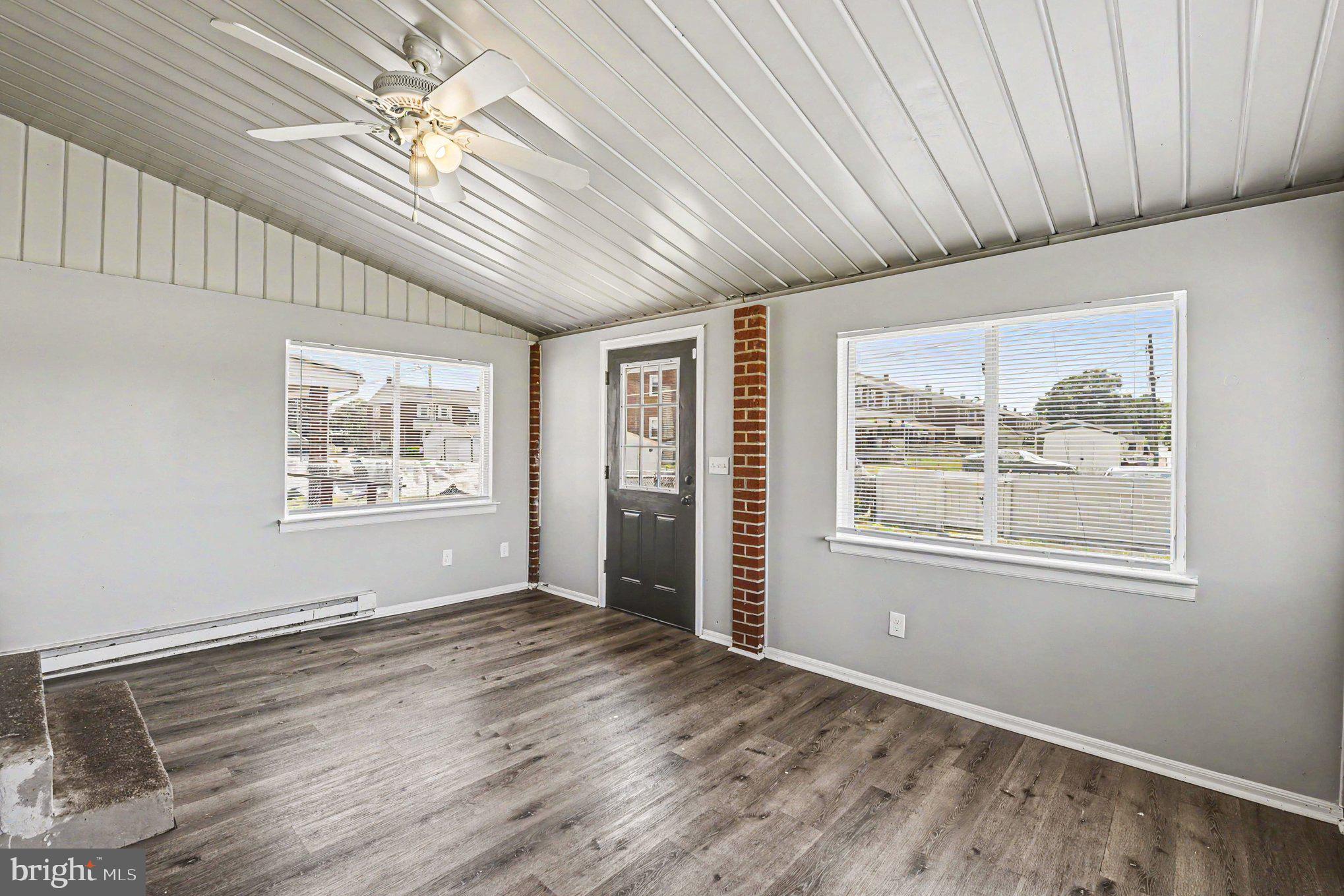 EASTCREST - Residential