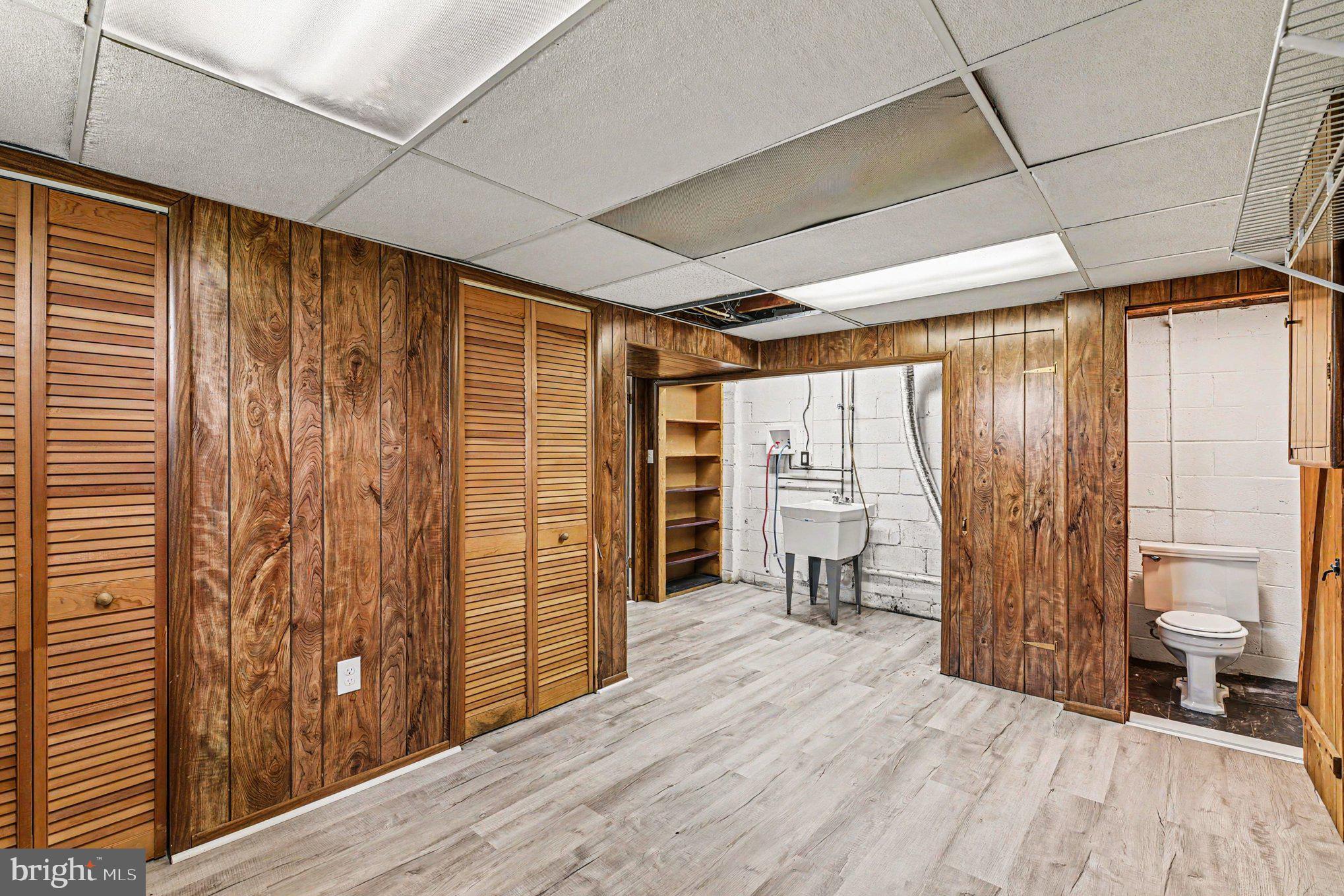 EASTCREST - Residential