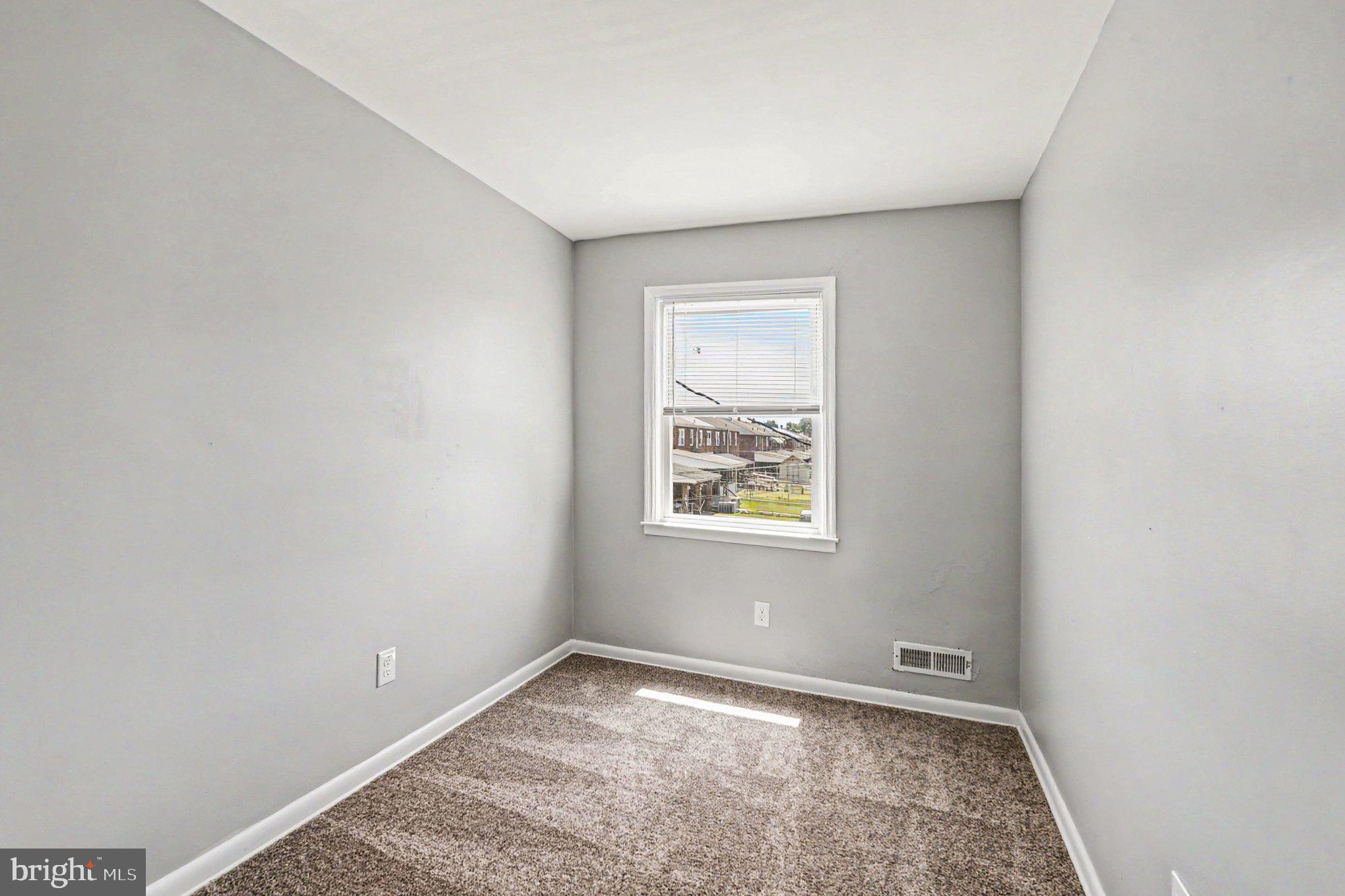EASTCREST - Residential