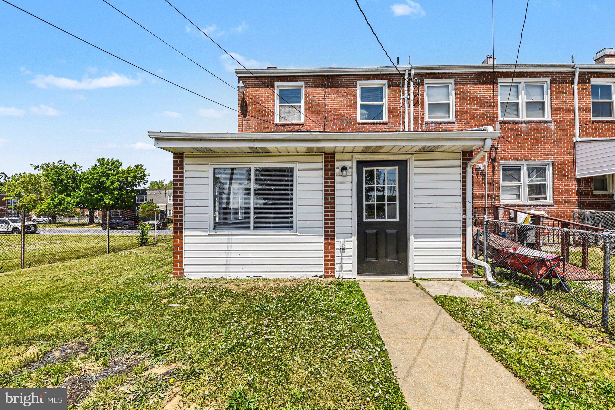 EASTCREST - Residential