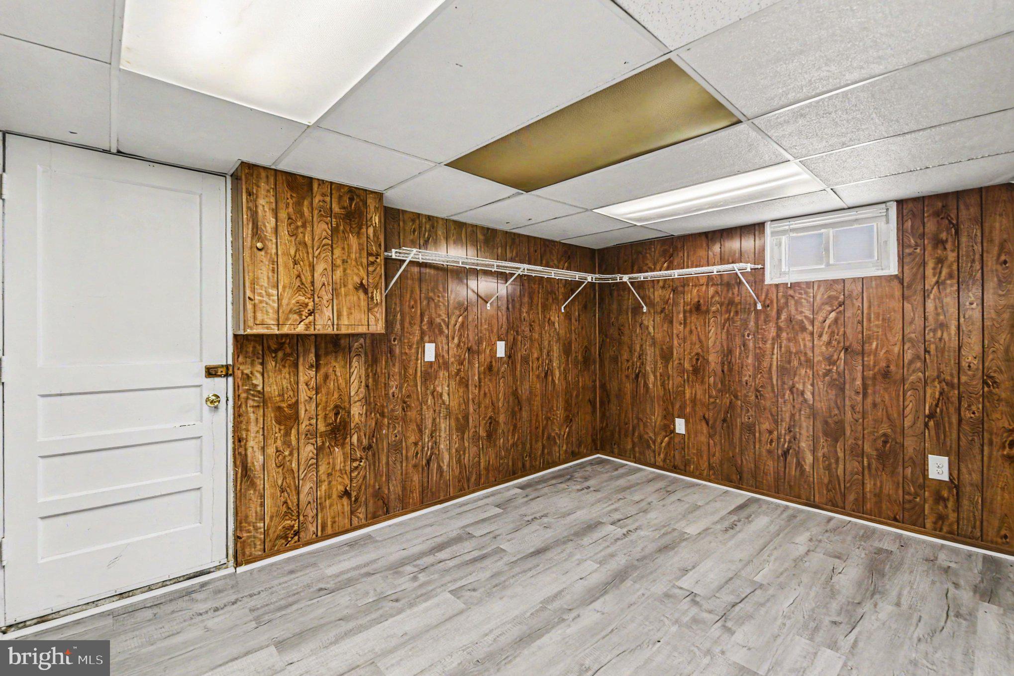 EASTCREST - Residential