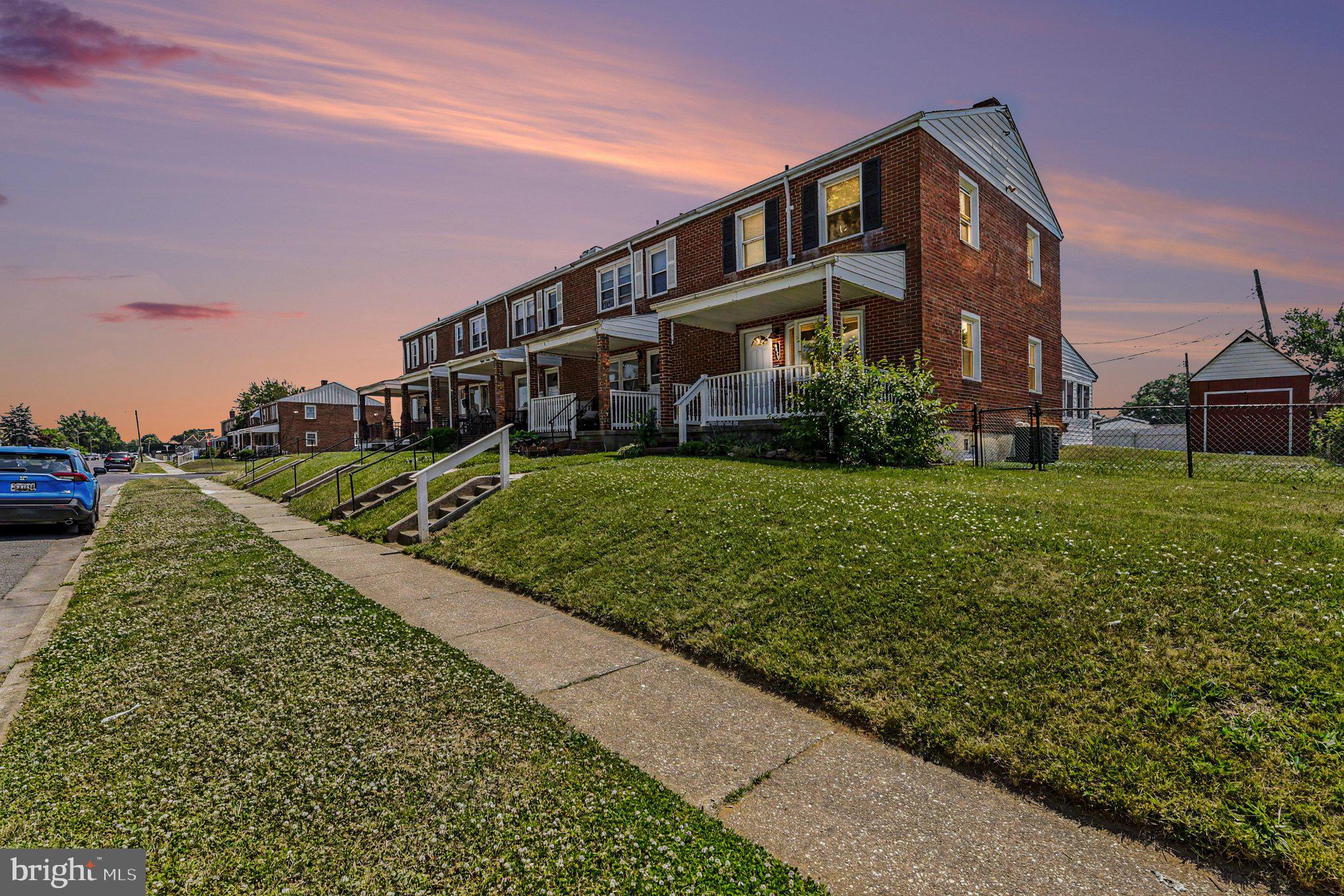 EASTCREST - Residential
