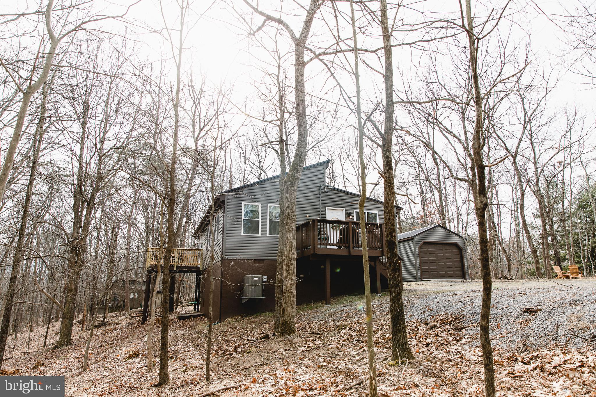 THE WOODS - Residential