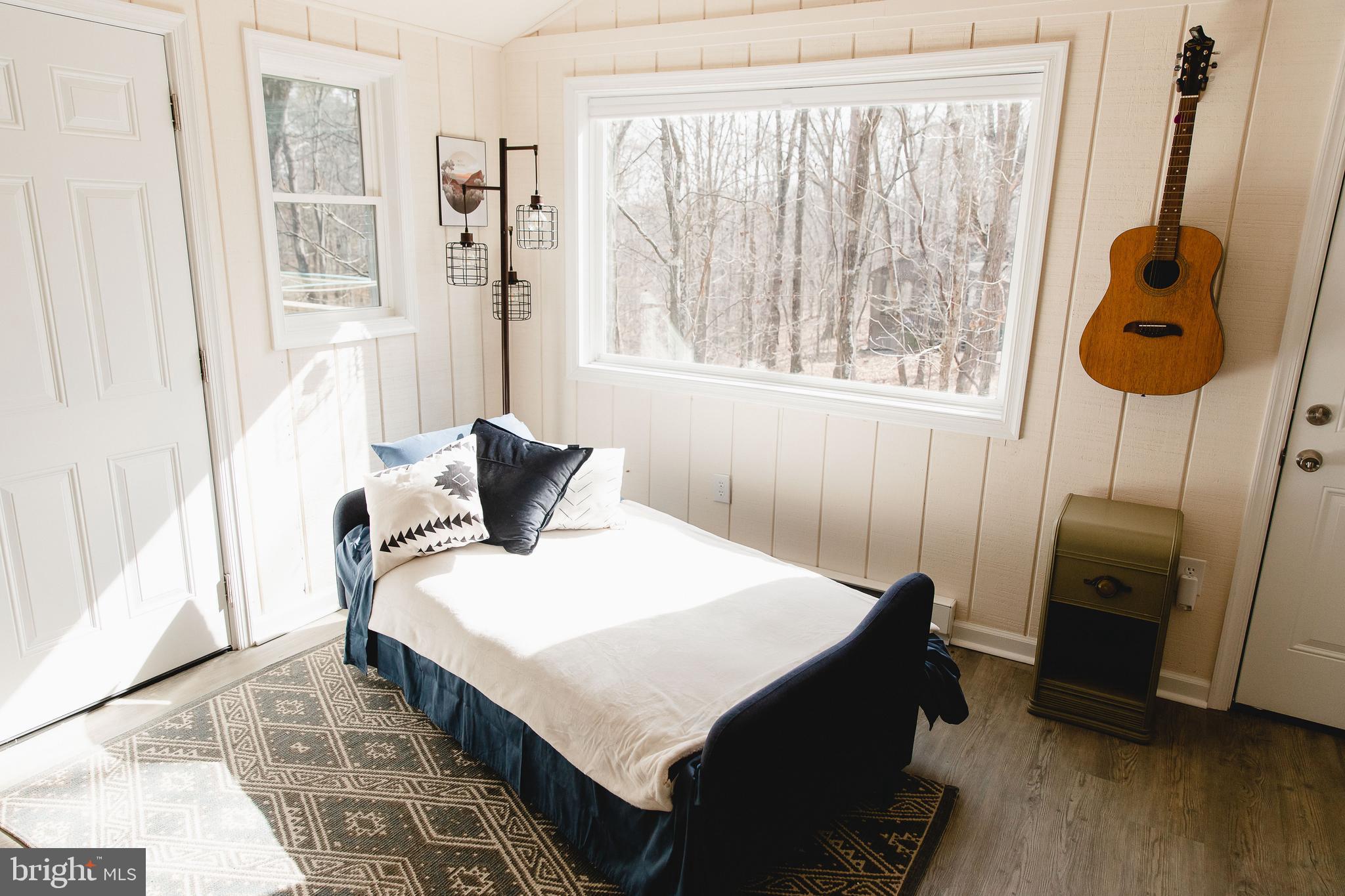 THE WOODS - Residential