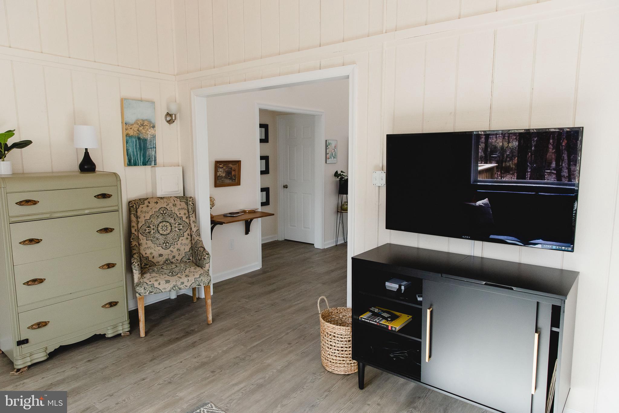 THE WOODS - Residential