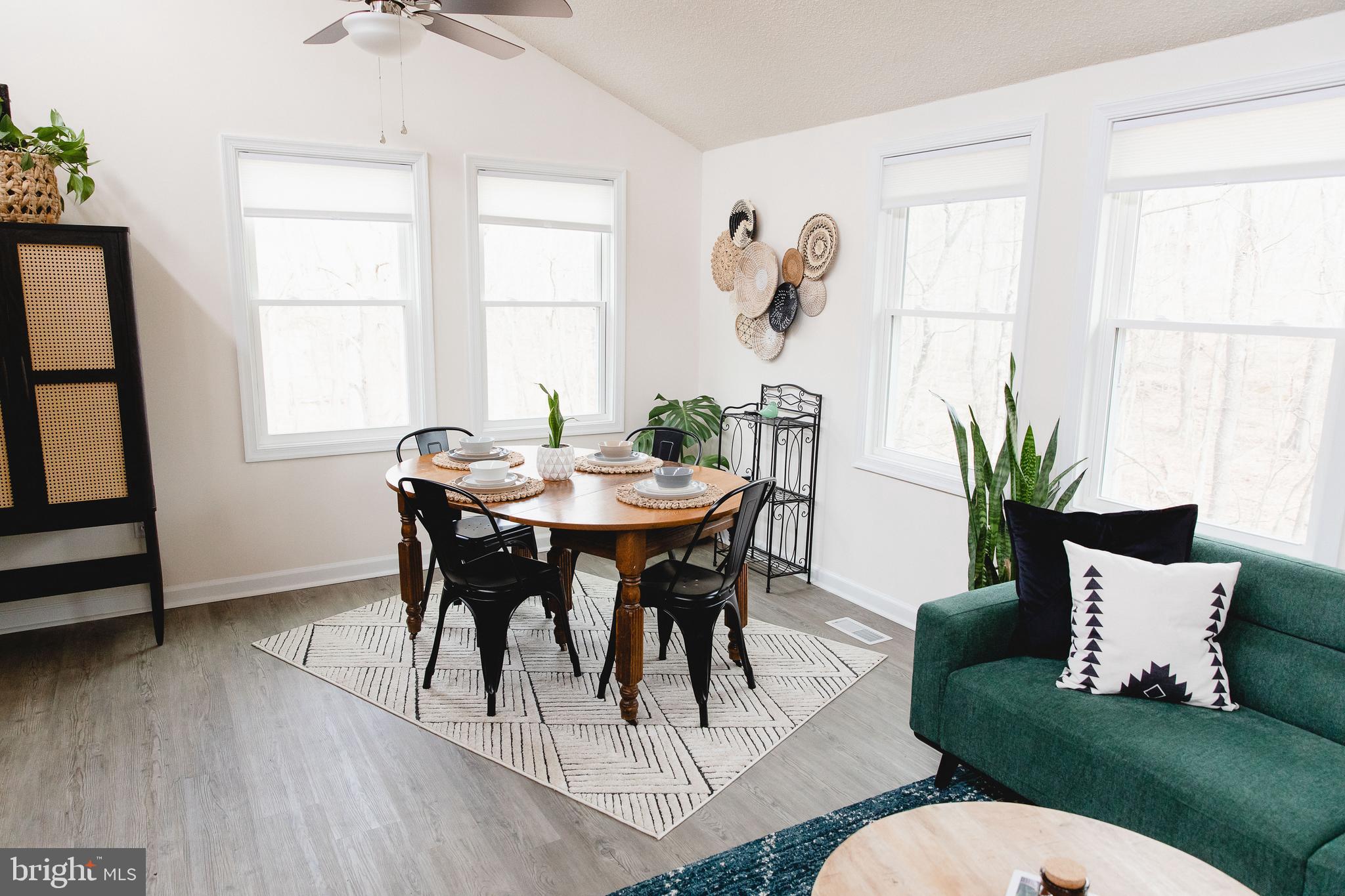 THE WOODS - Residential