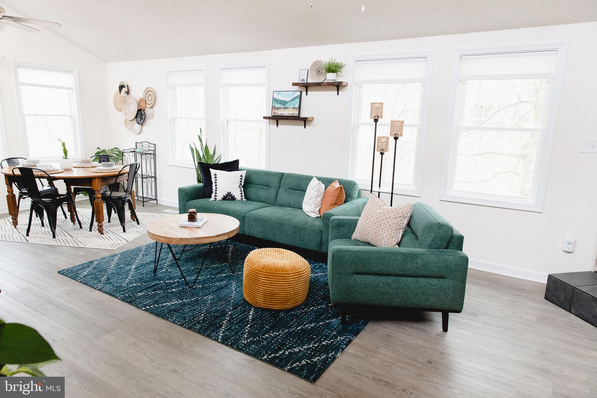 THE WOODS - Residential