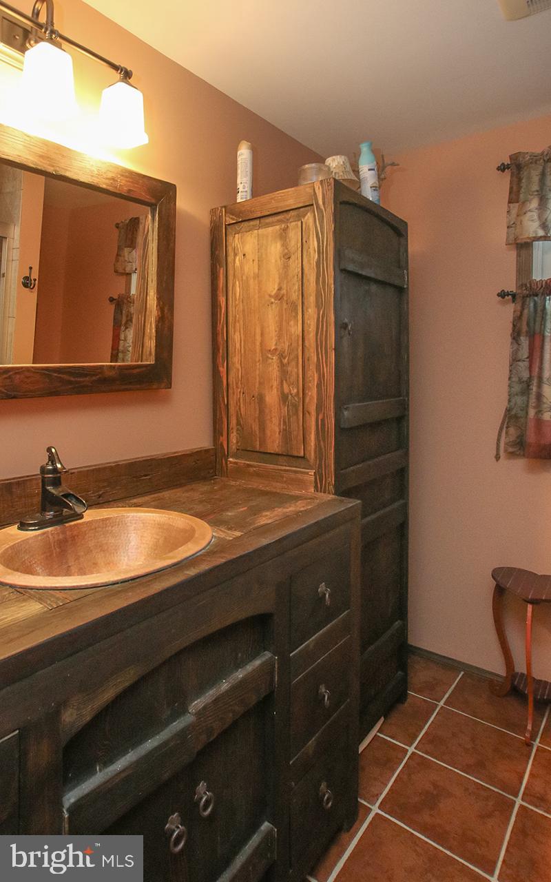 HAMPSTEAD - Residential