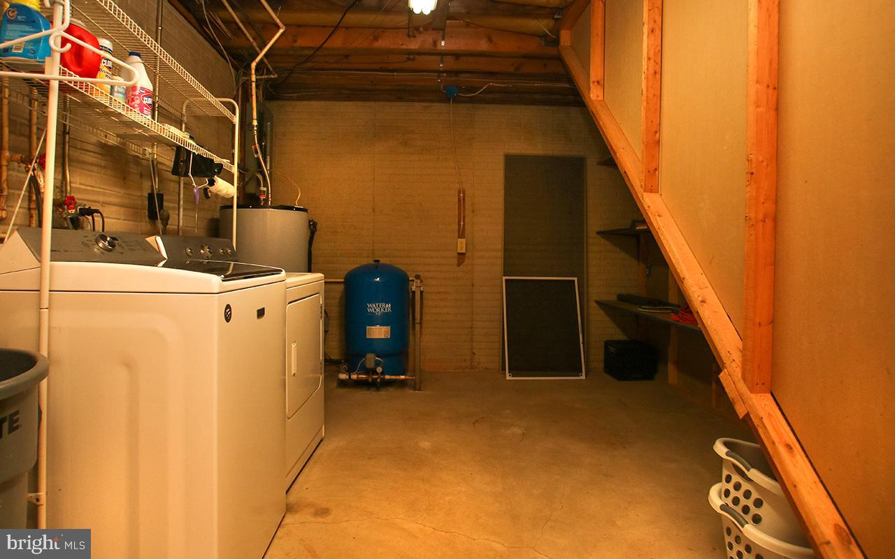 HAMPSTEAD - Residential