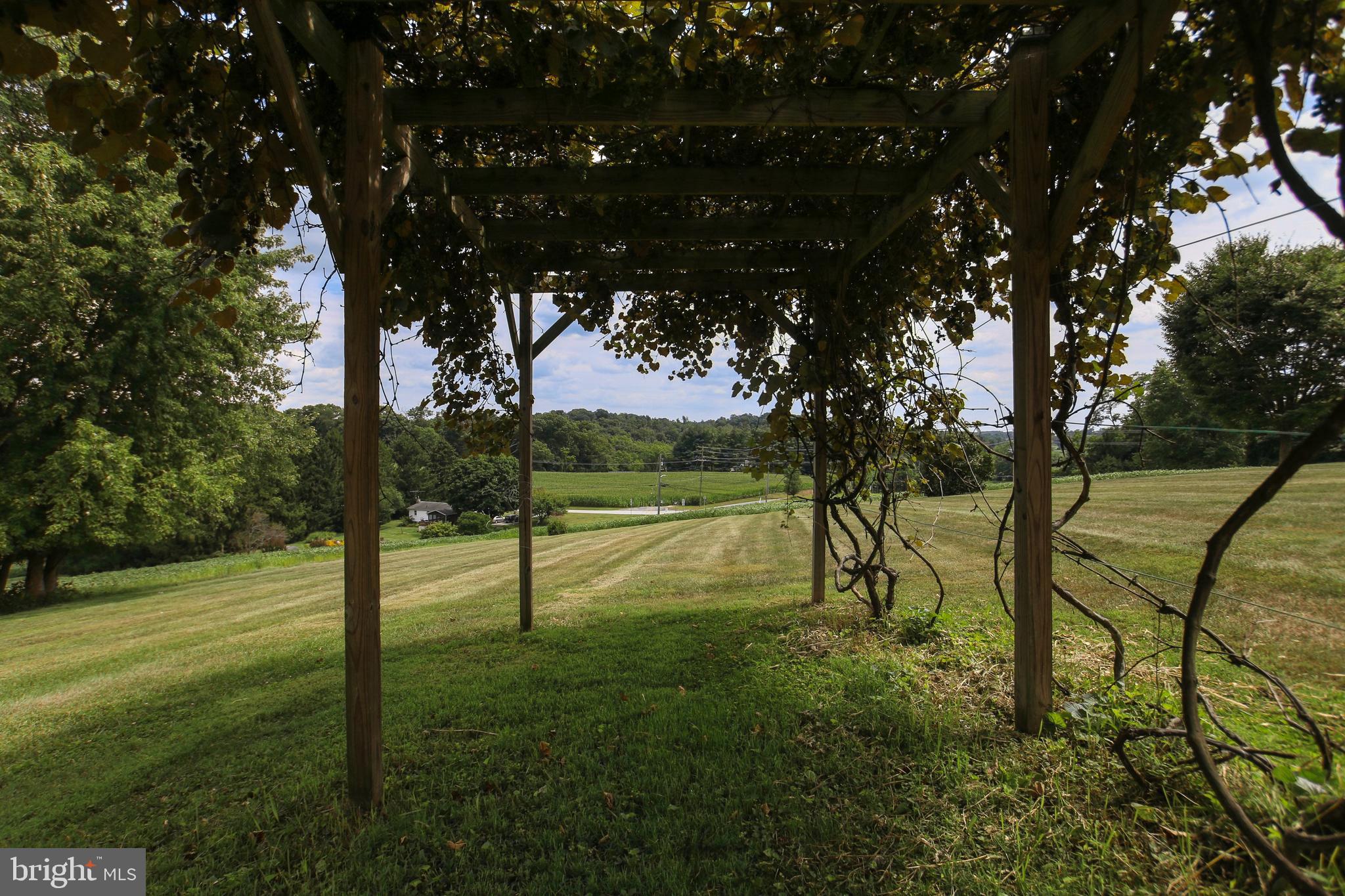 HAMPSTEAD - Residential