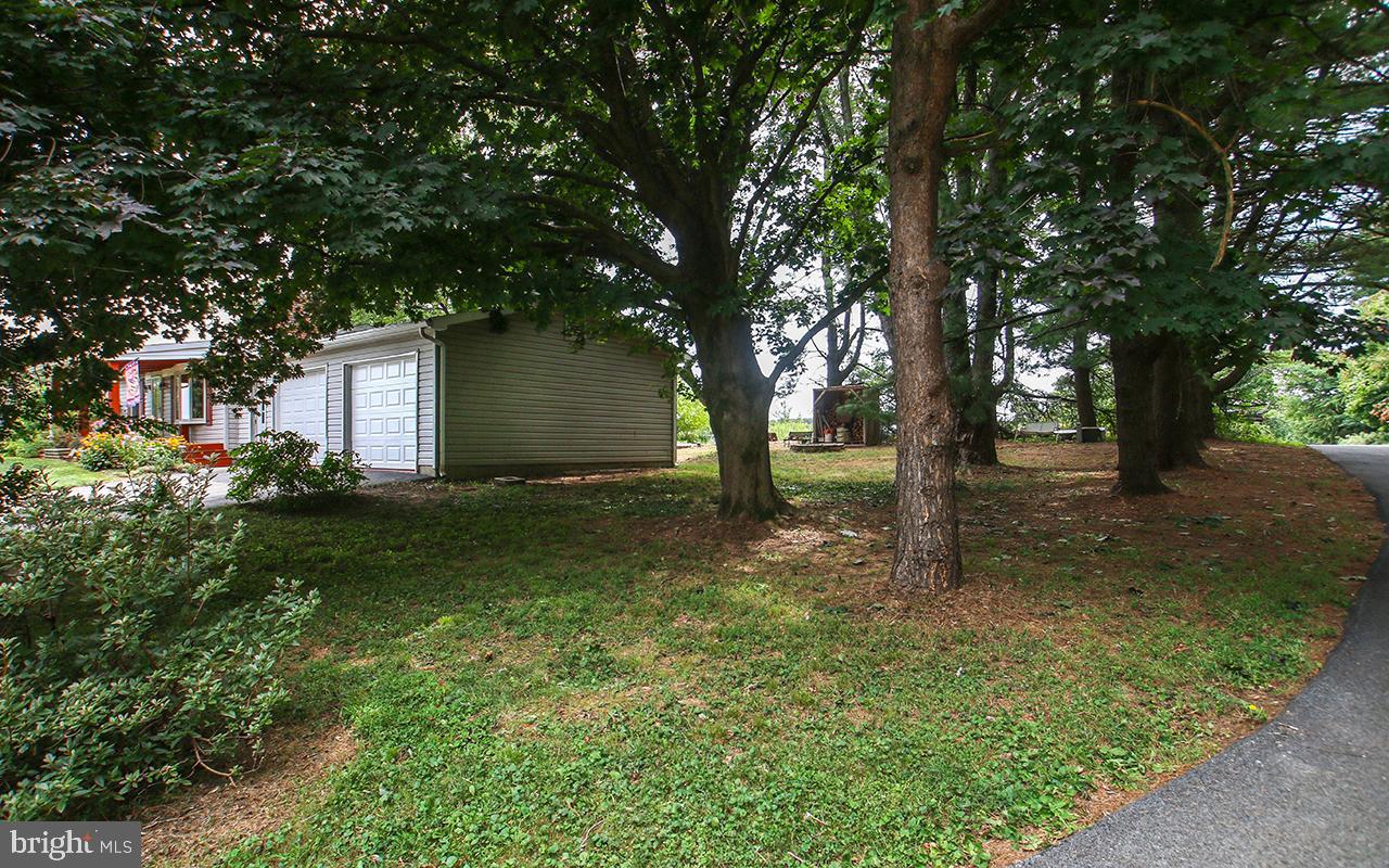 HAMPSTEAD - Residential