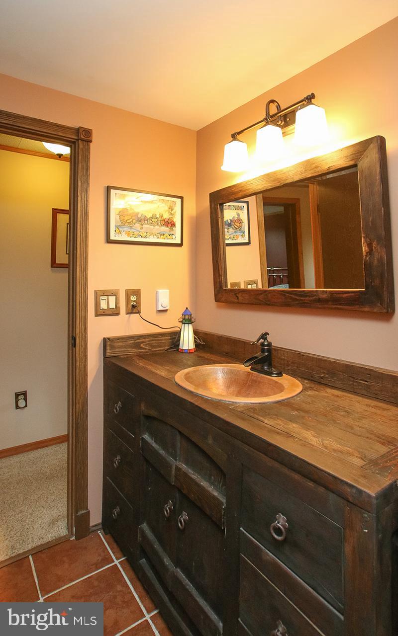 HAMPSTEAD - Residential