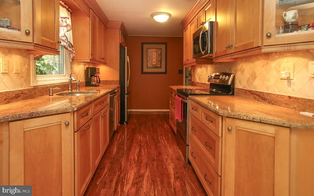 HAMPSTEAD - Residential