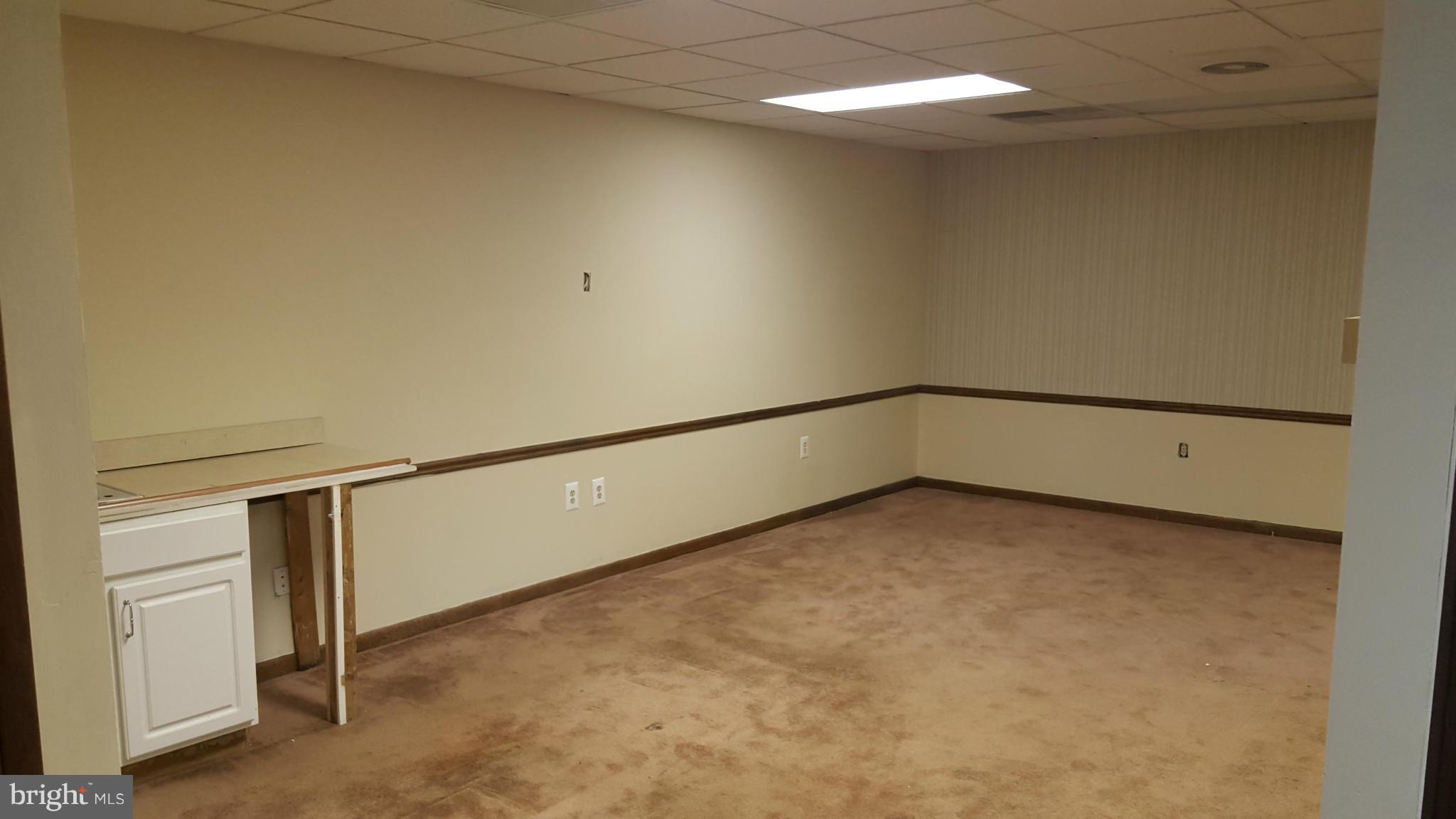 FORESTWOOD - Commercial Sale