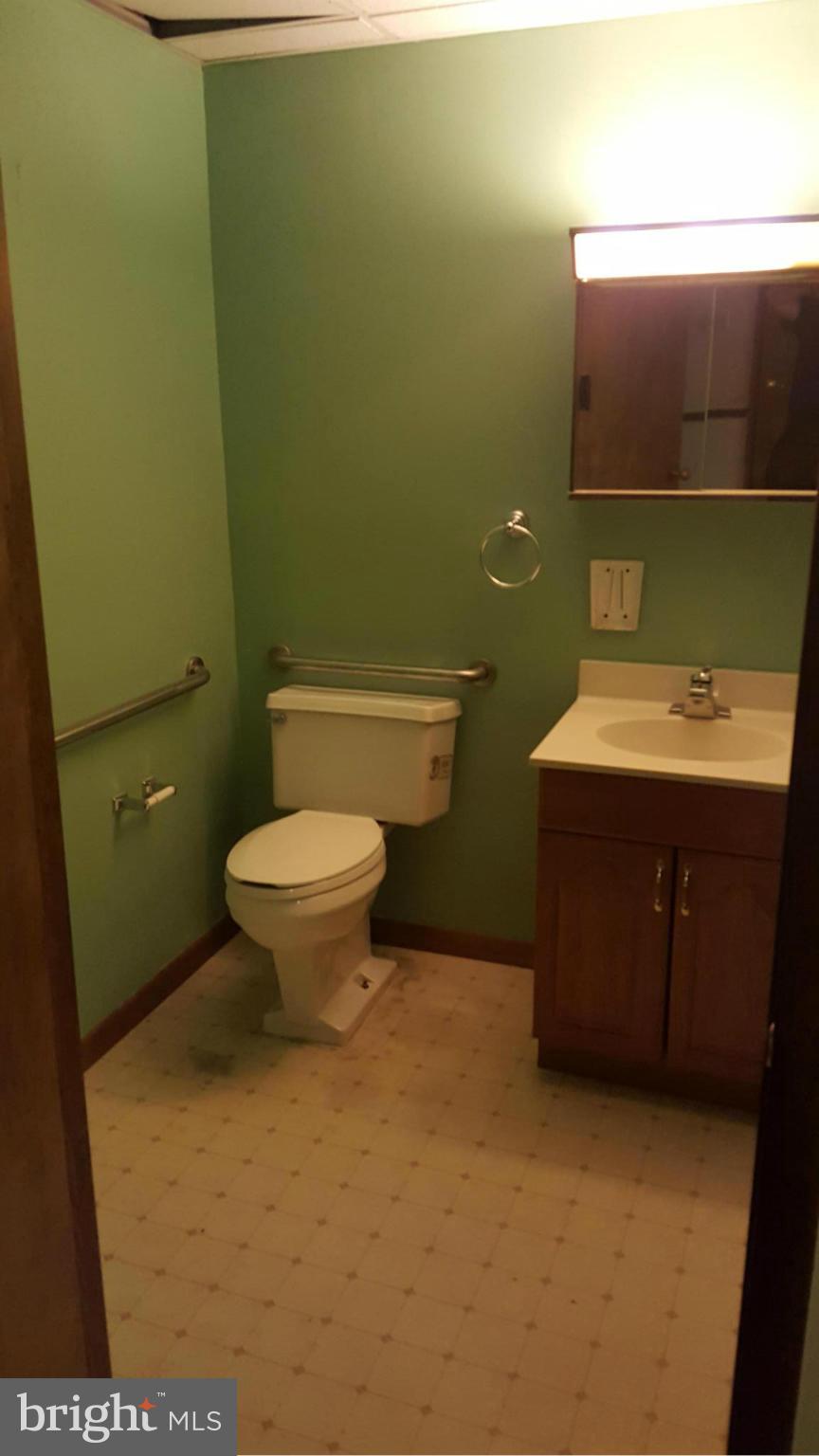 FORESTWOOD - Commercial Sale