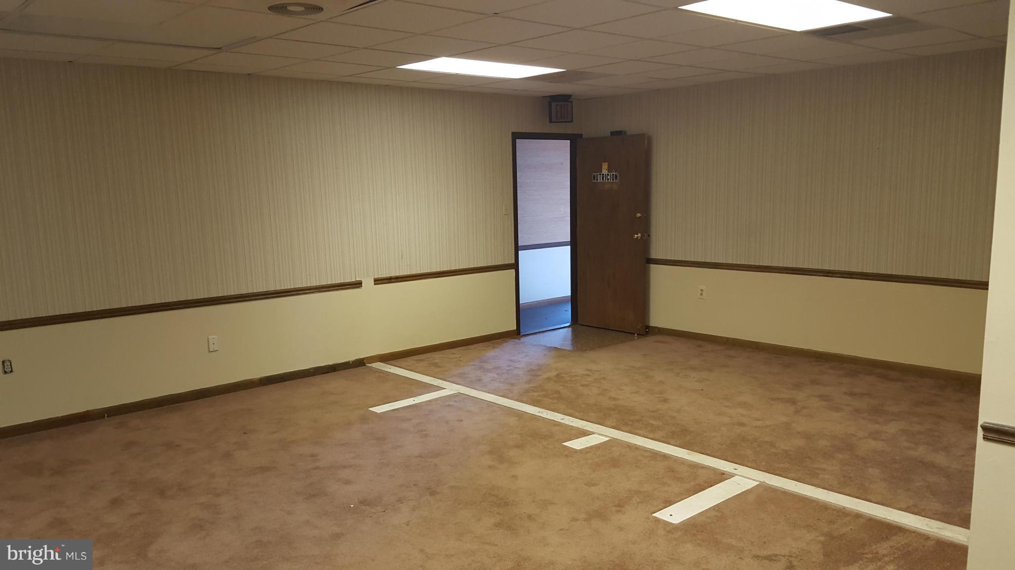 FORESTWOOD - Commercial Sale