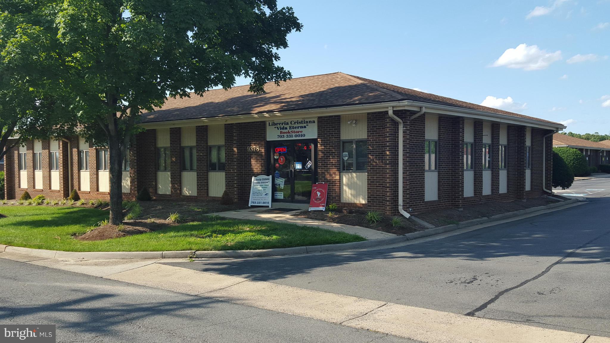 FORESTWOOD - Commercial Sale