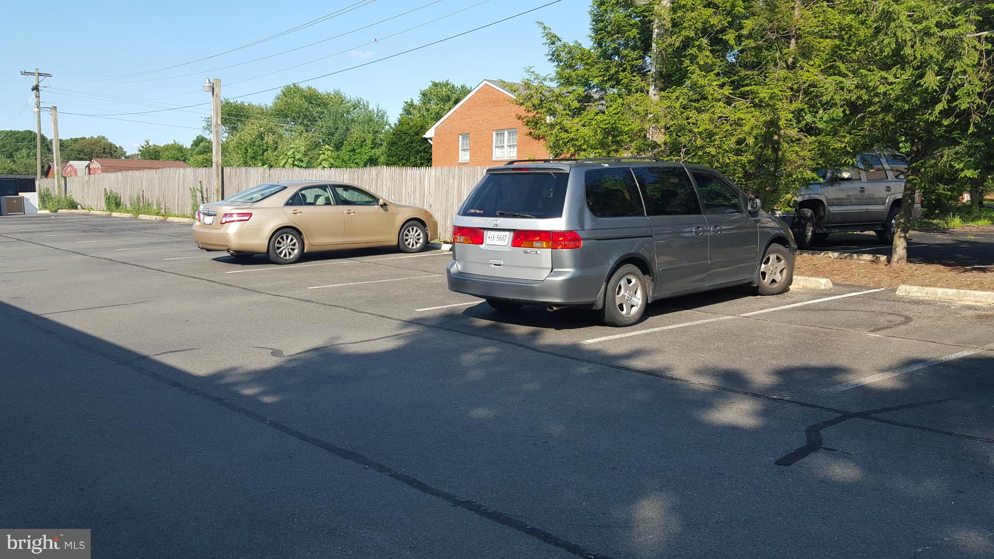 FORESTWOOD - Commercial Sale