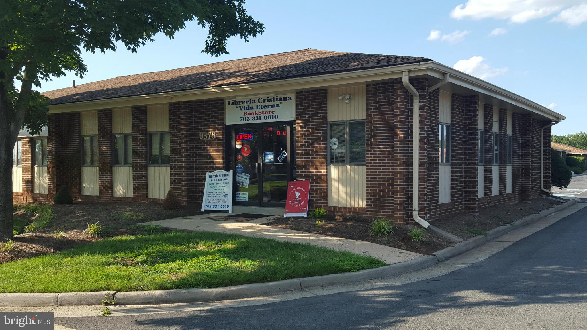 FORESTWOOD - Commercial Sale