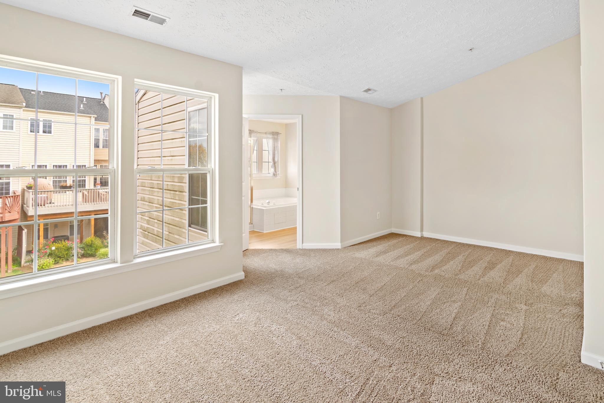 PERRY HALL FARMS - Residential Lease