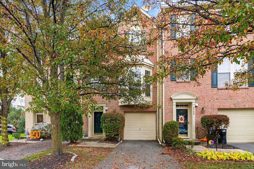 **AVAILABLE 11/1/23** AWESOME TOWNHOUSE FOR RENT IN PERRY HALL FARMS. 3 LARGE BEDROOMS AND FINISHED LOWER LEVEL. THIS HOME HAS A 3-STORY BUMP OUT WITH SUPER BATH IN PRIMARY BEDROOM. NEW CARPET RECENTLY INSTALLED ON 2 UPPER LEVELS, NEW LVP IN KITCHEN AND BOTH FULL BATHROOMS & FRESH PAINT. SECURITY DEPOSIT AND FIRST MONTH RENT MUST BE CERTIFIED FUNDS. $50 APPLICATION FEE FOR ALL OVER 18. MUST USE LISTING AGENT'S APPLICATION AND LEASE.