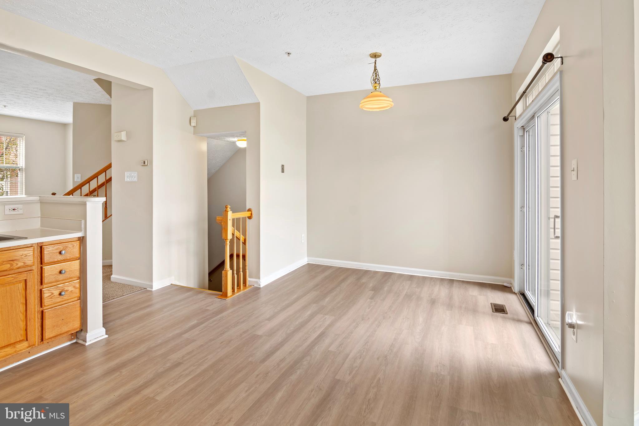 PERRY HALL FARMS - Residential Lease