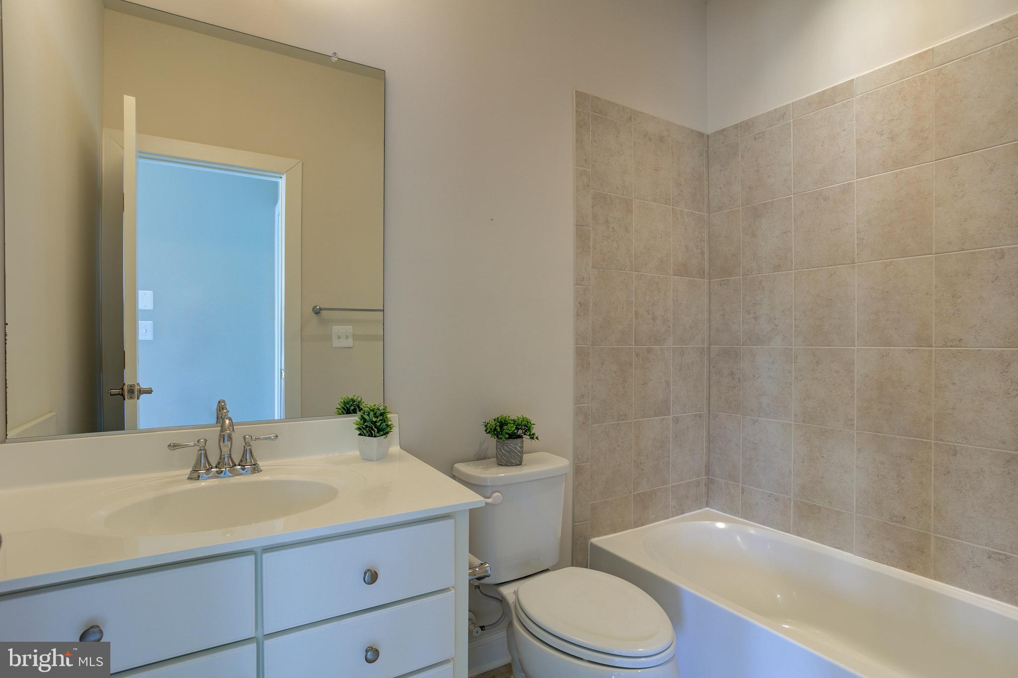 RIDGEWOOD - Residential