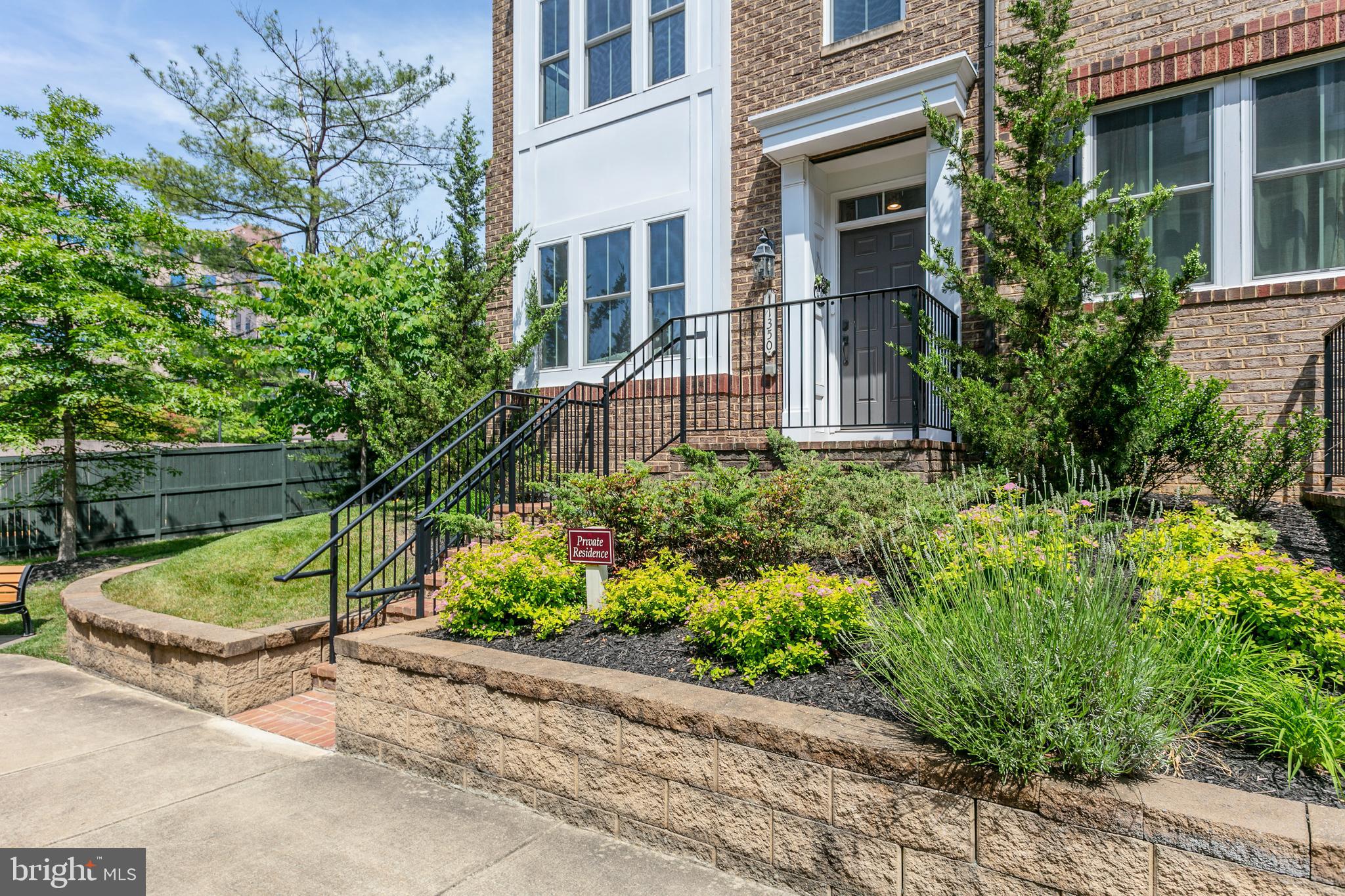 RIDGEWOOD - Residential