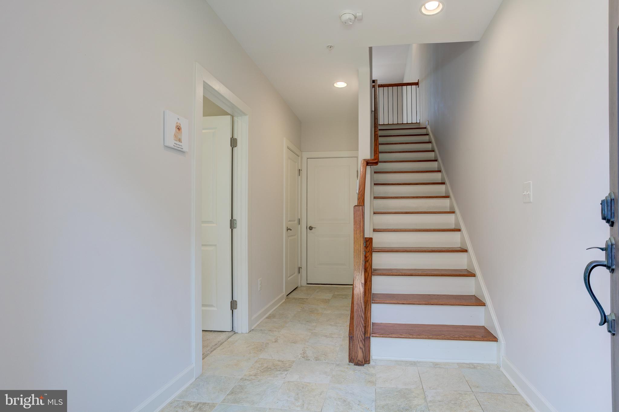 RIDGEWOOD - Residential