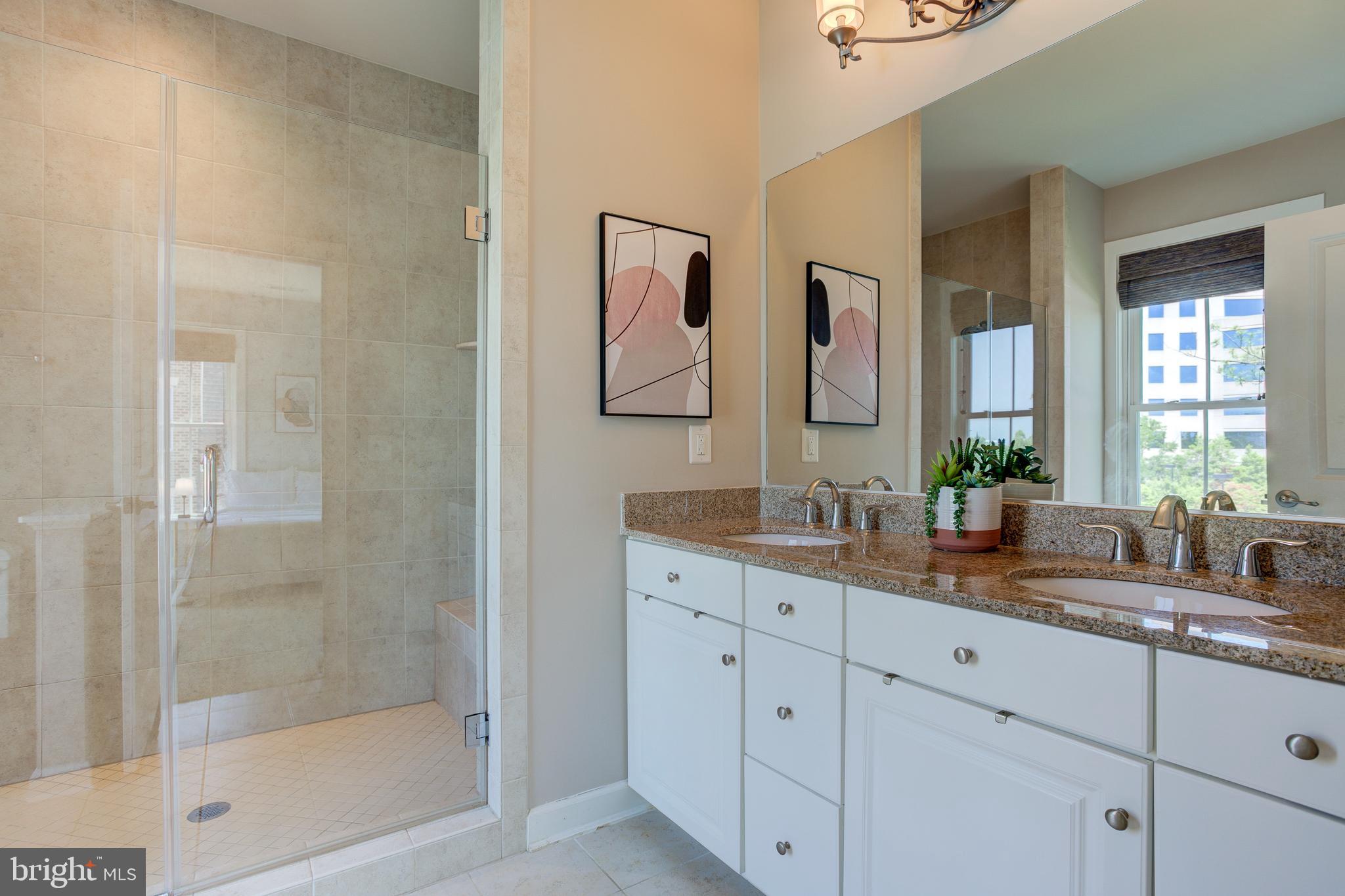 RIDGEWOOD - Residential