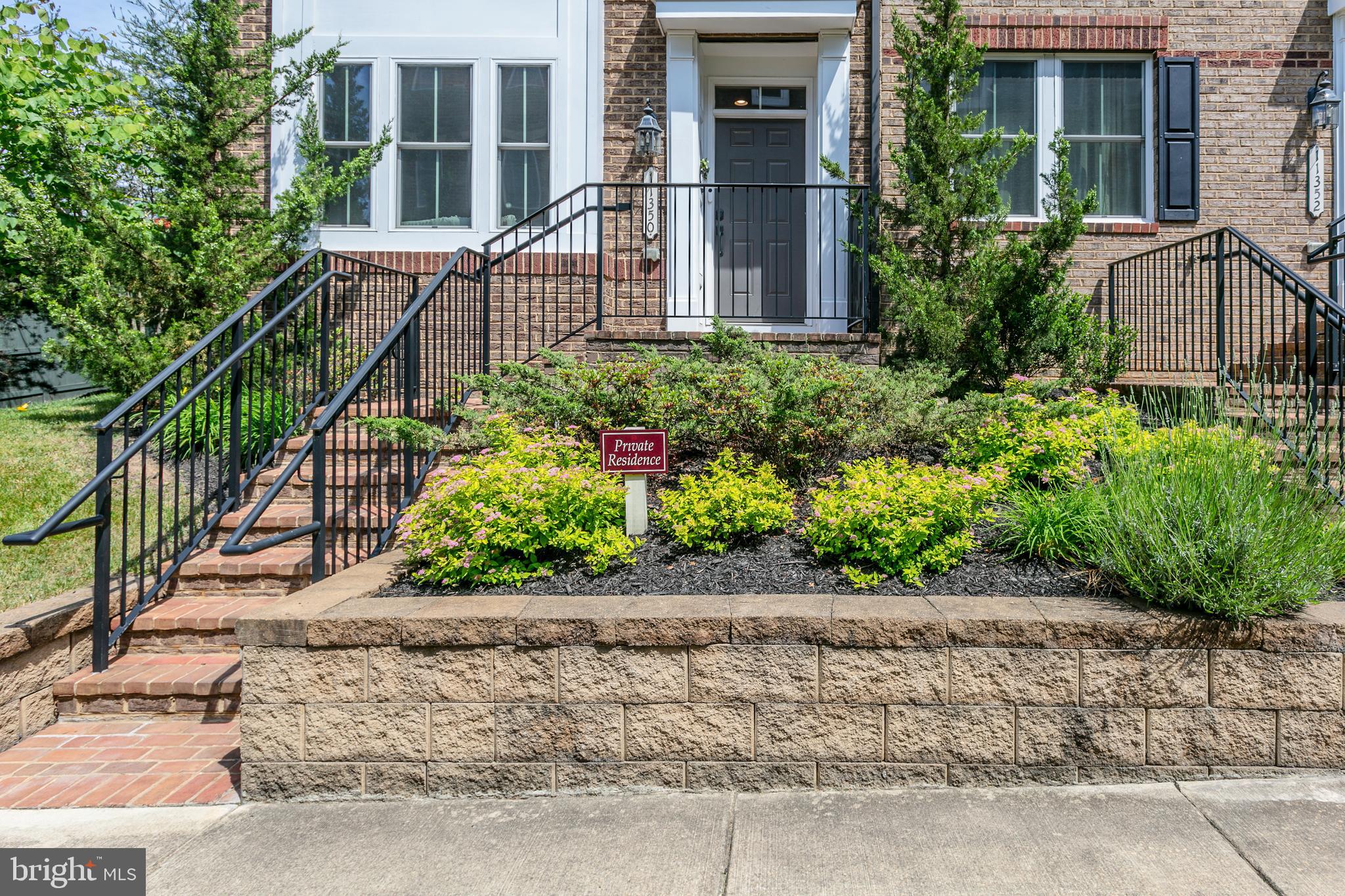 RIDGEWOOD - Residential