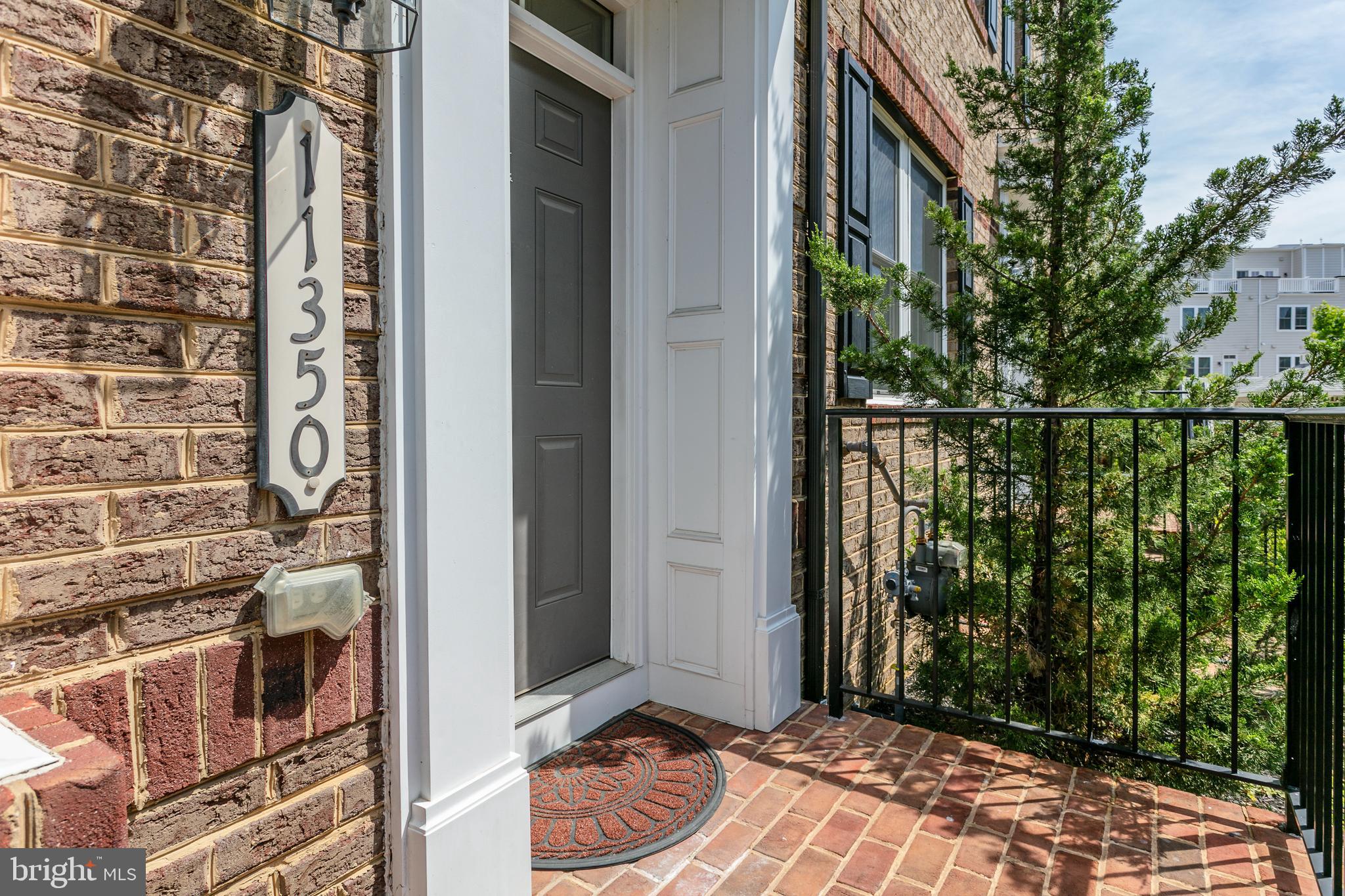 RIDGEWOOD - Residential