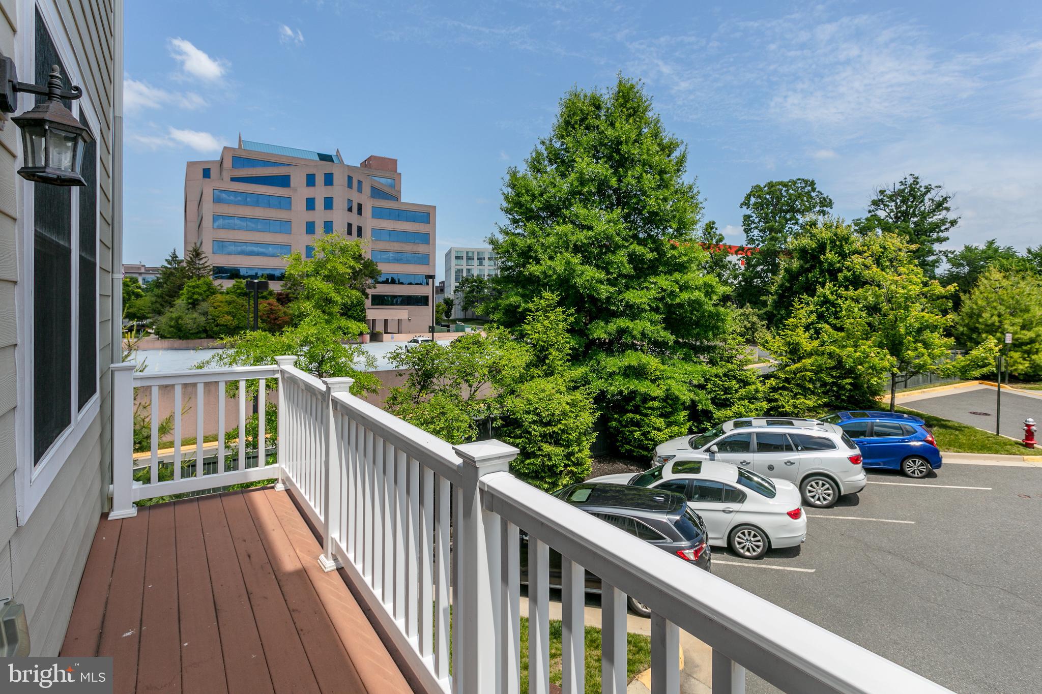 RIDGEWOOD - Residential