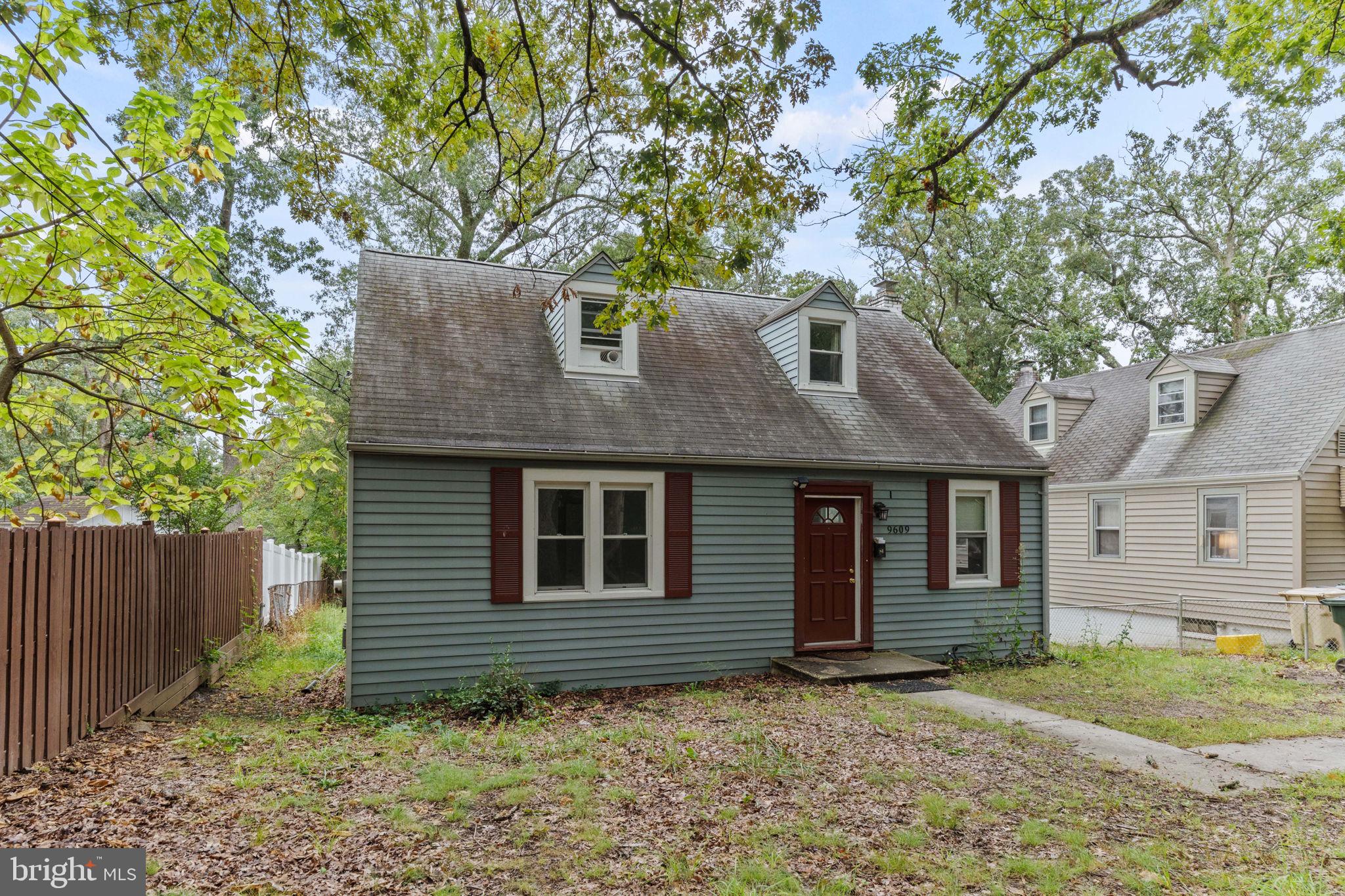 HOLLYWOOD ON THE HILL - Residential Lease