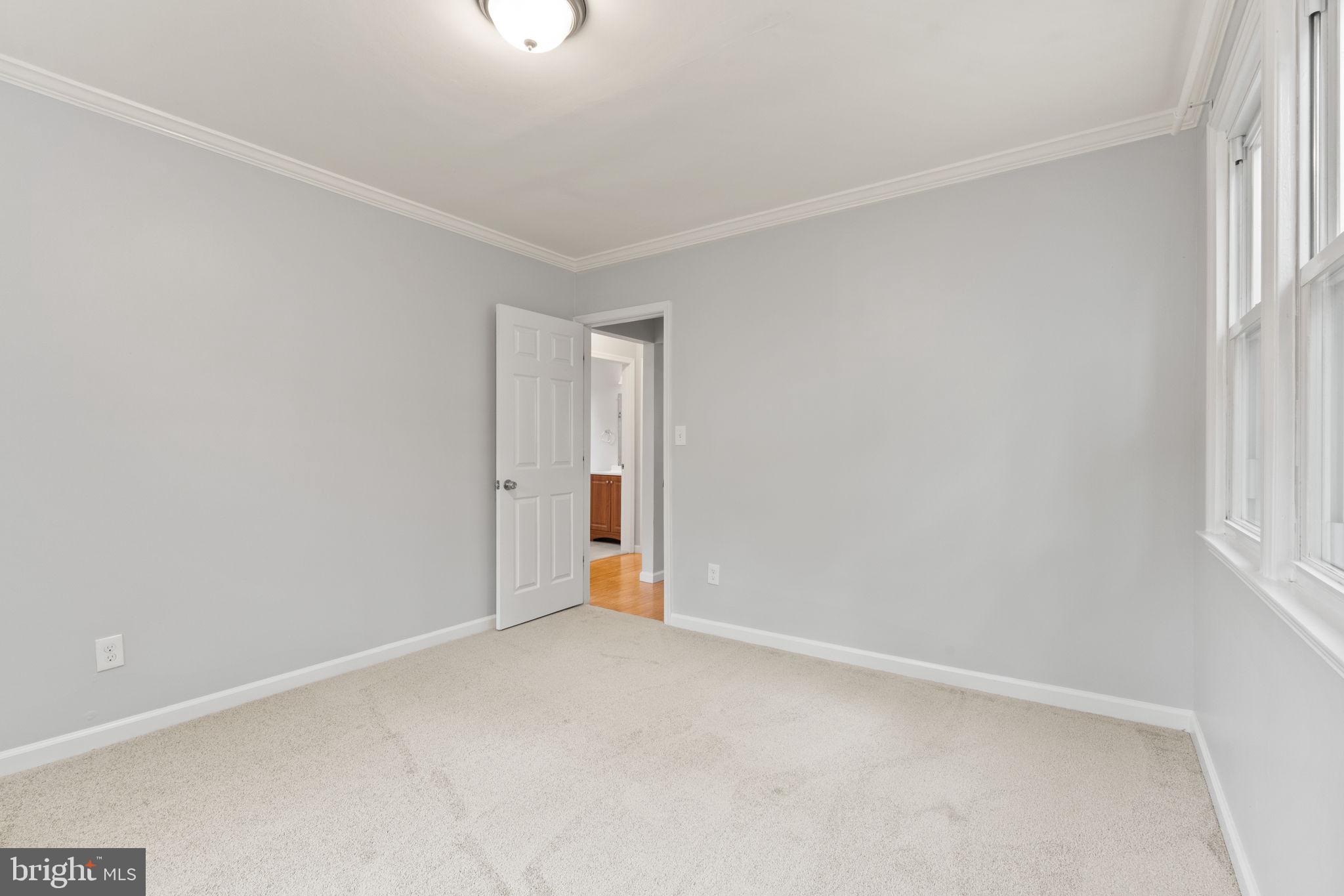 HOLLYWOOD ON THE HILL - Residential Lease