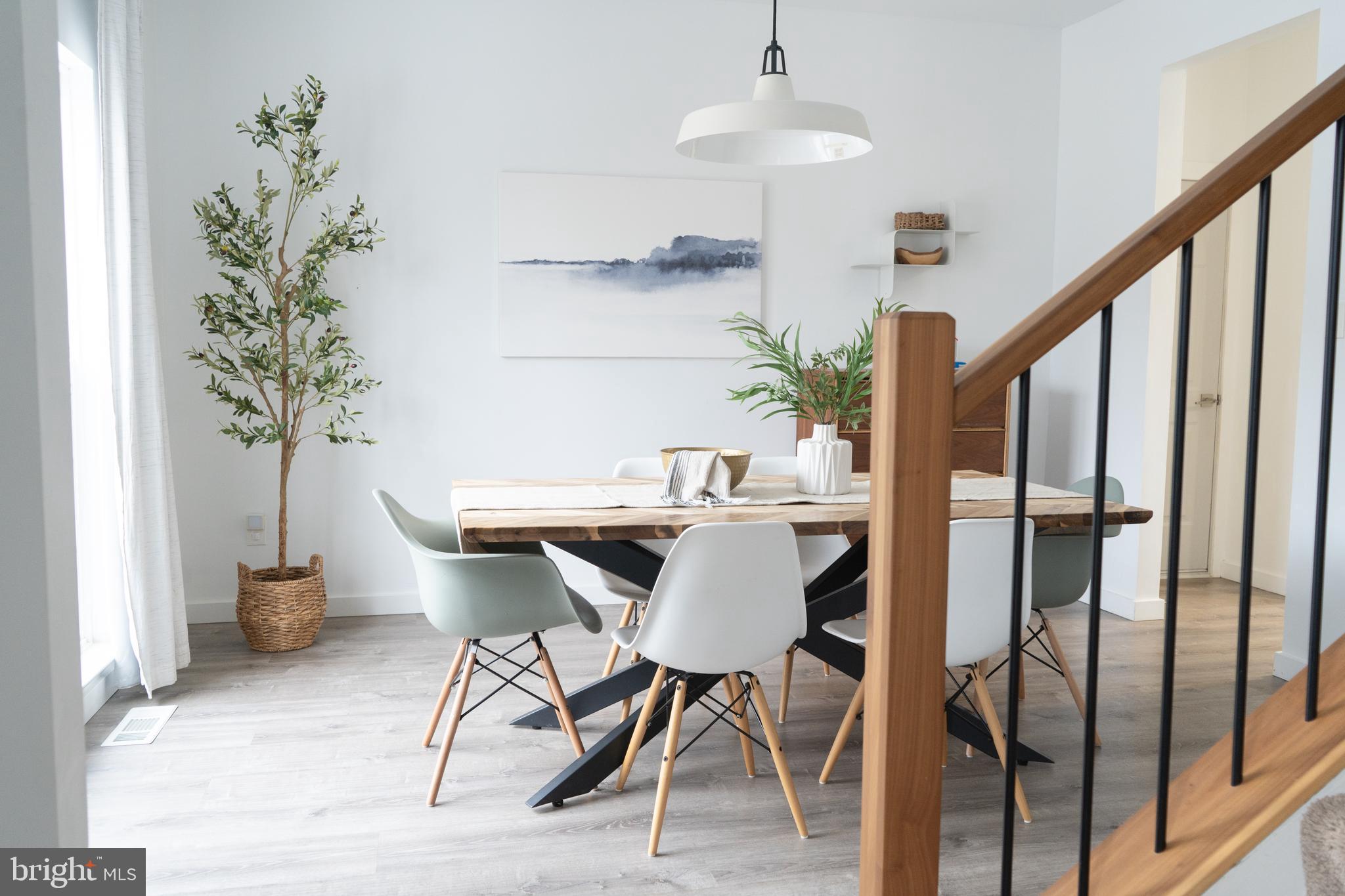 STAFFORD LAKES VILLAGE - Residential