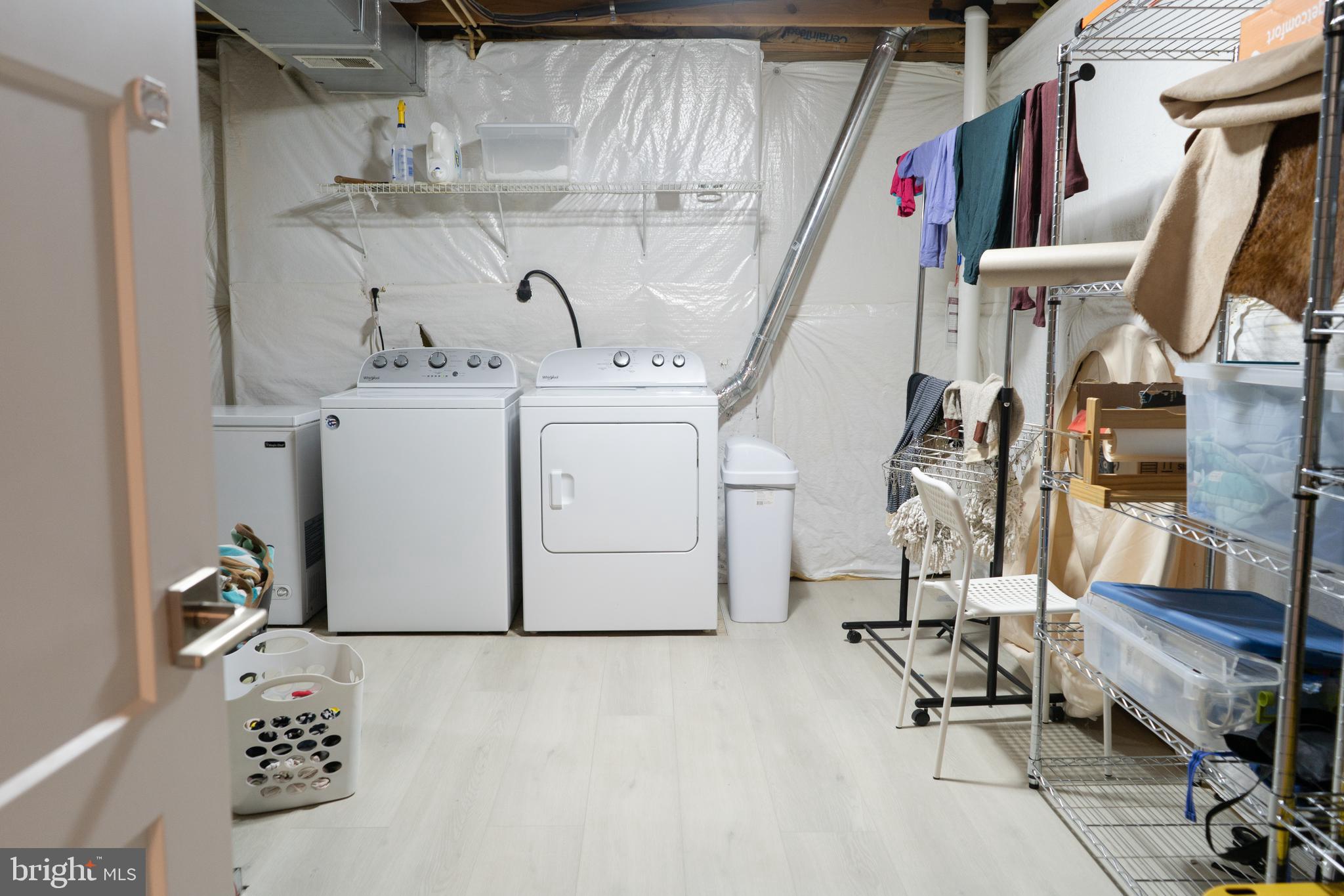 STAFFORD LAKES VILLAGE - Residential