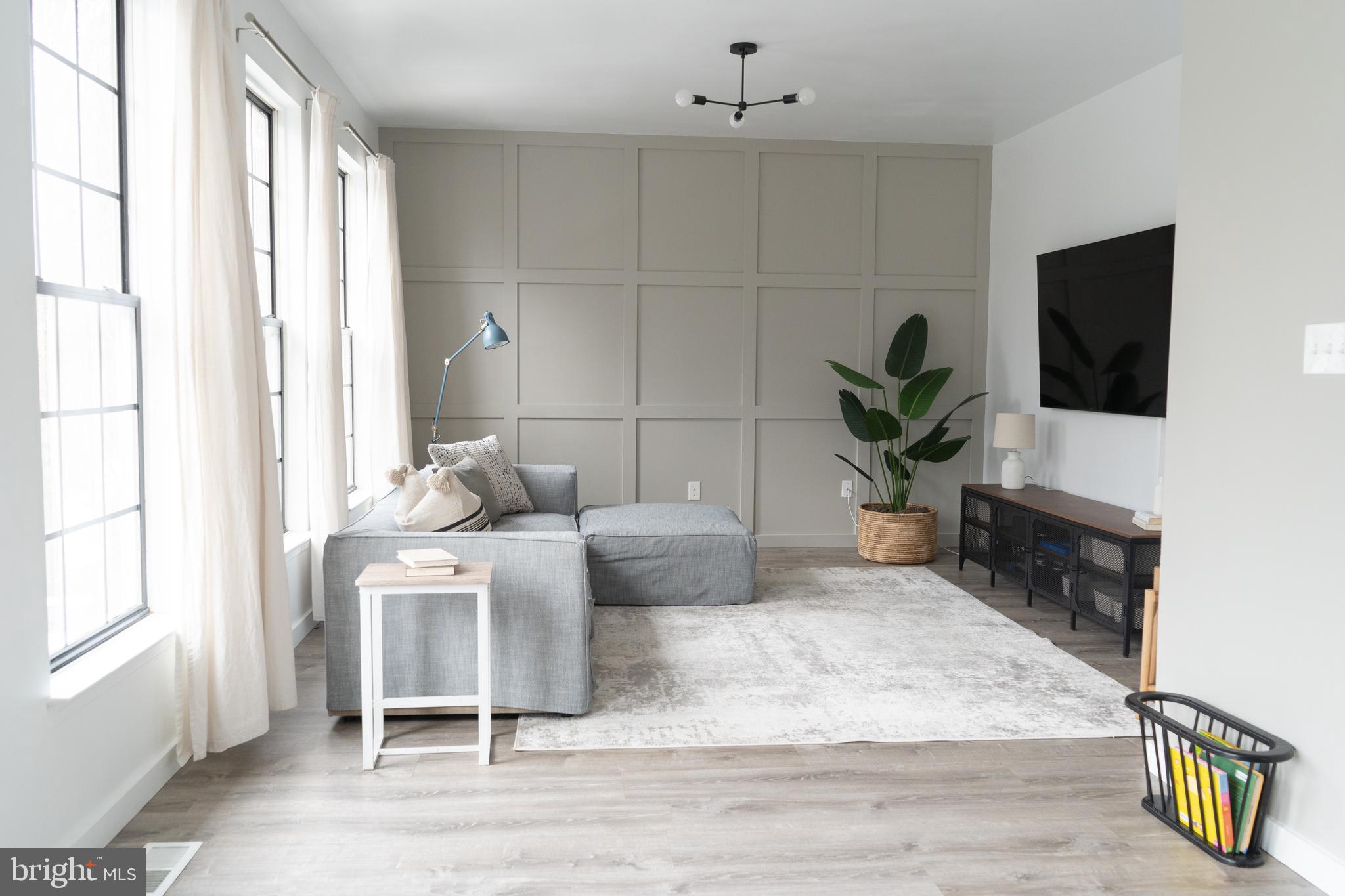 STAFFORD LAKES VILLAGE - Residential