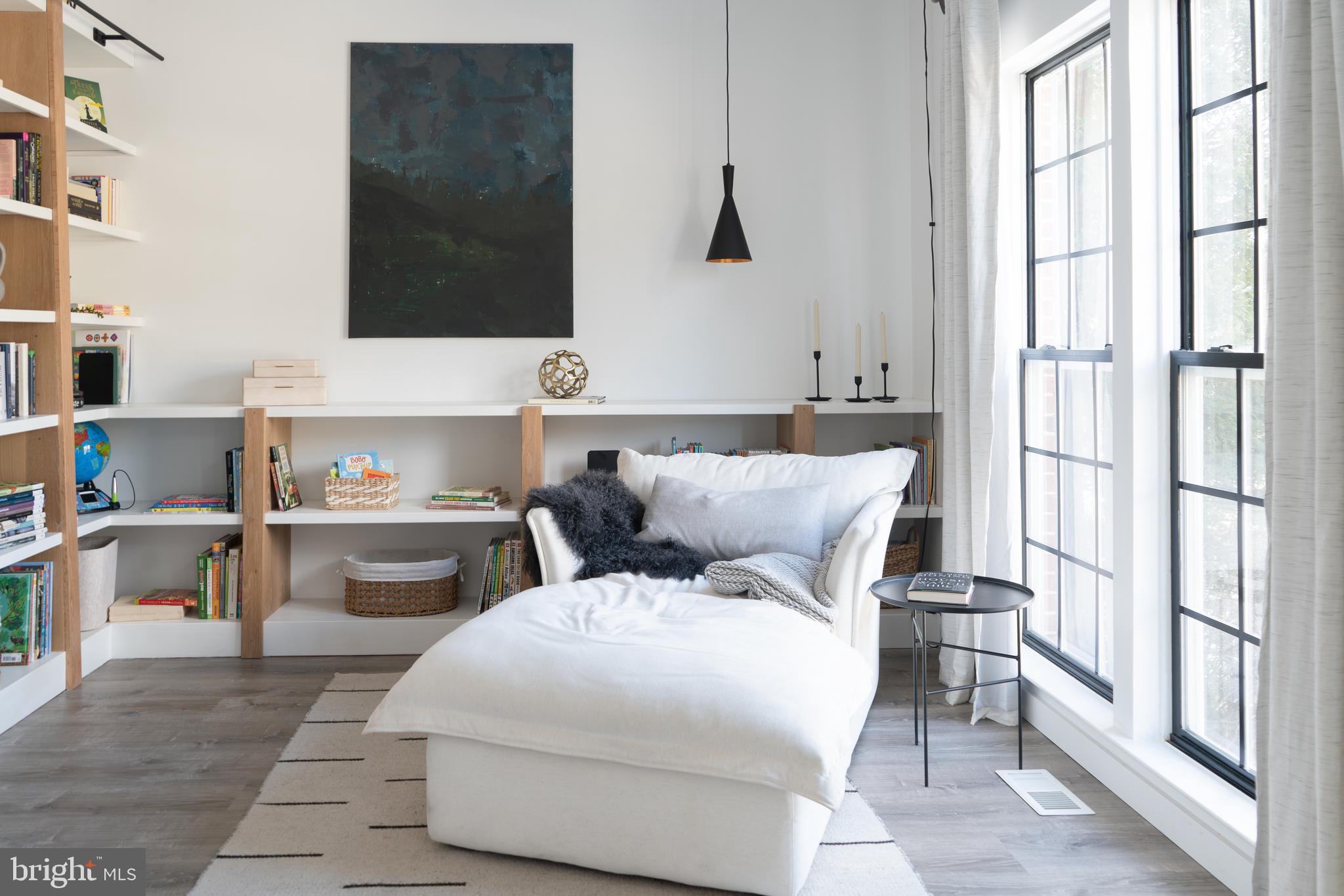 STAFFORD LAKES VILLAGE - Residential