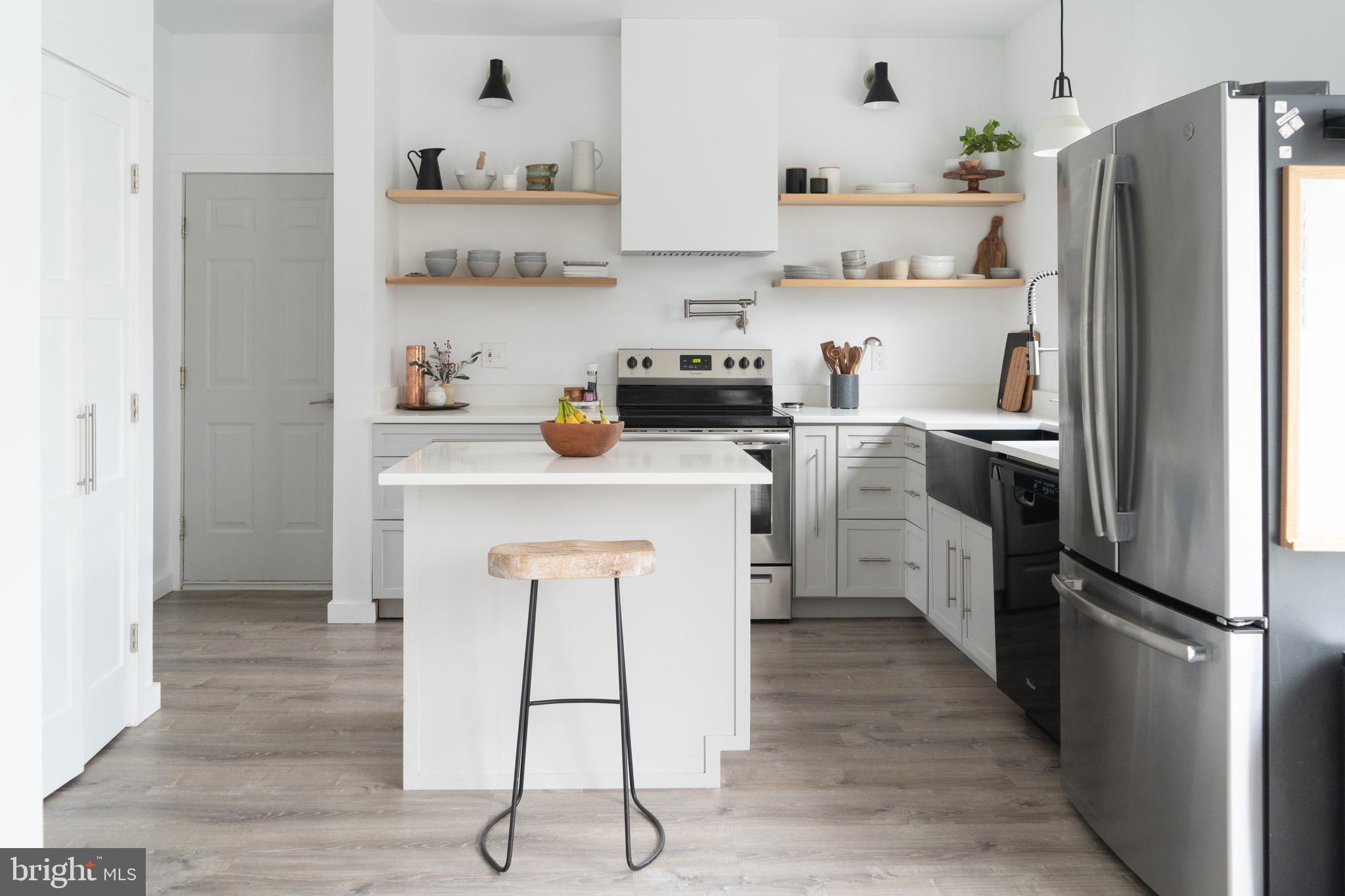 STAFFORD LAKES VILLAGE - Residential