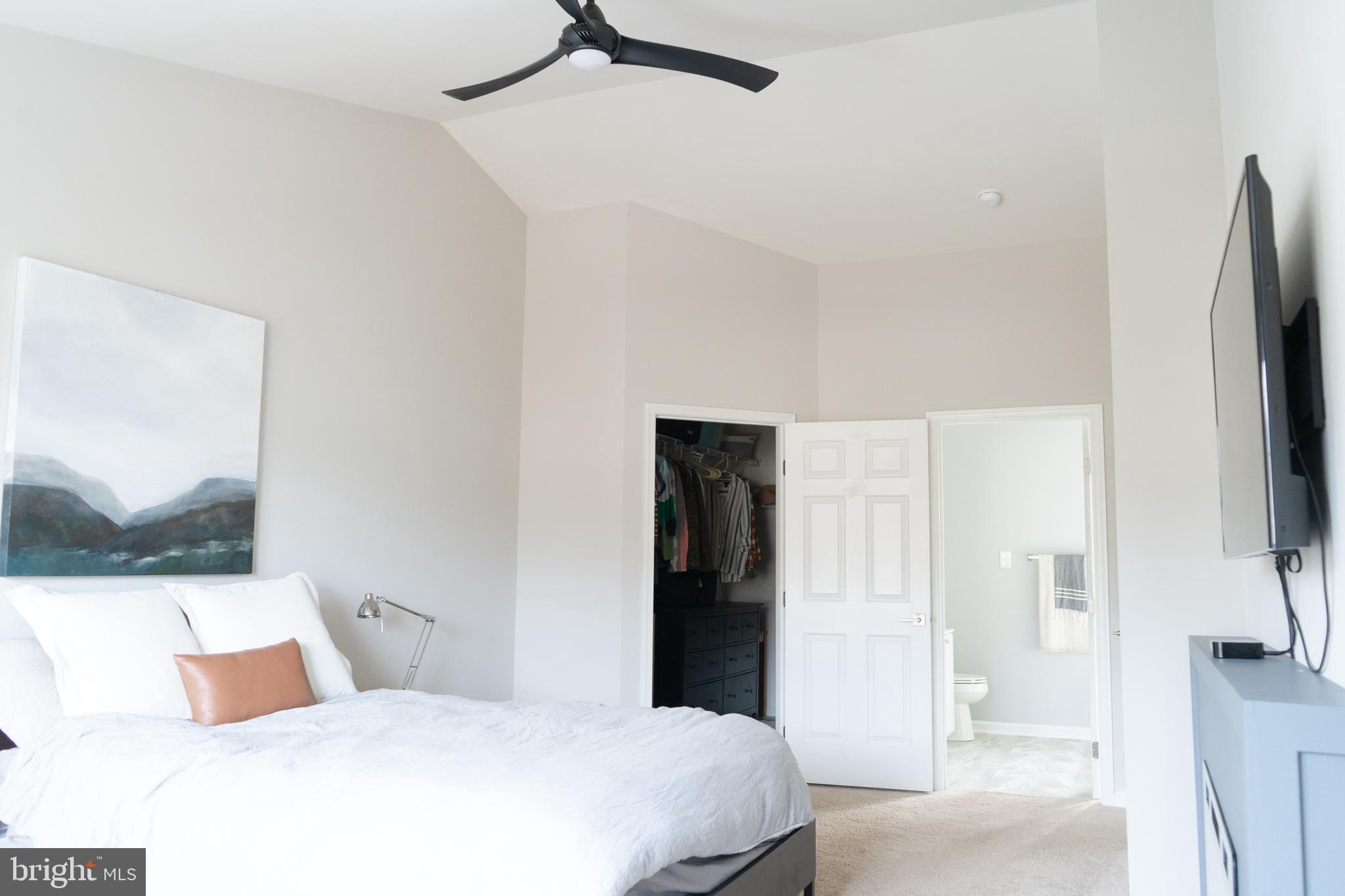 STAFFORD LAKES VILLAGE - Residential